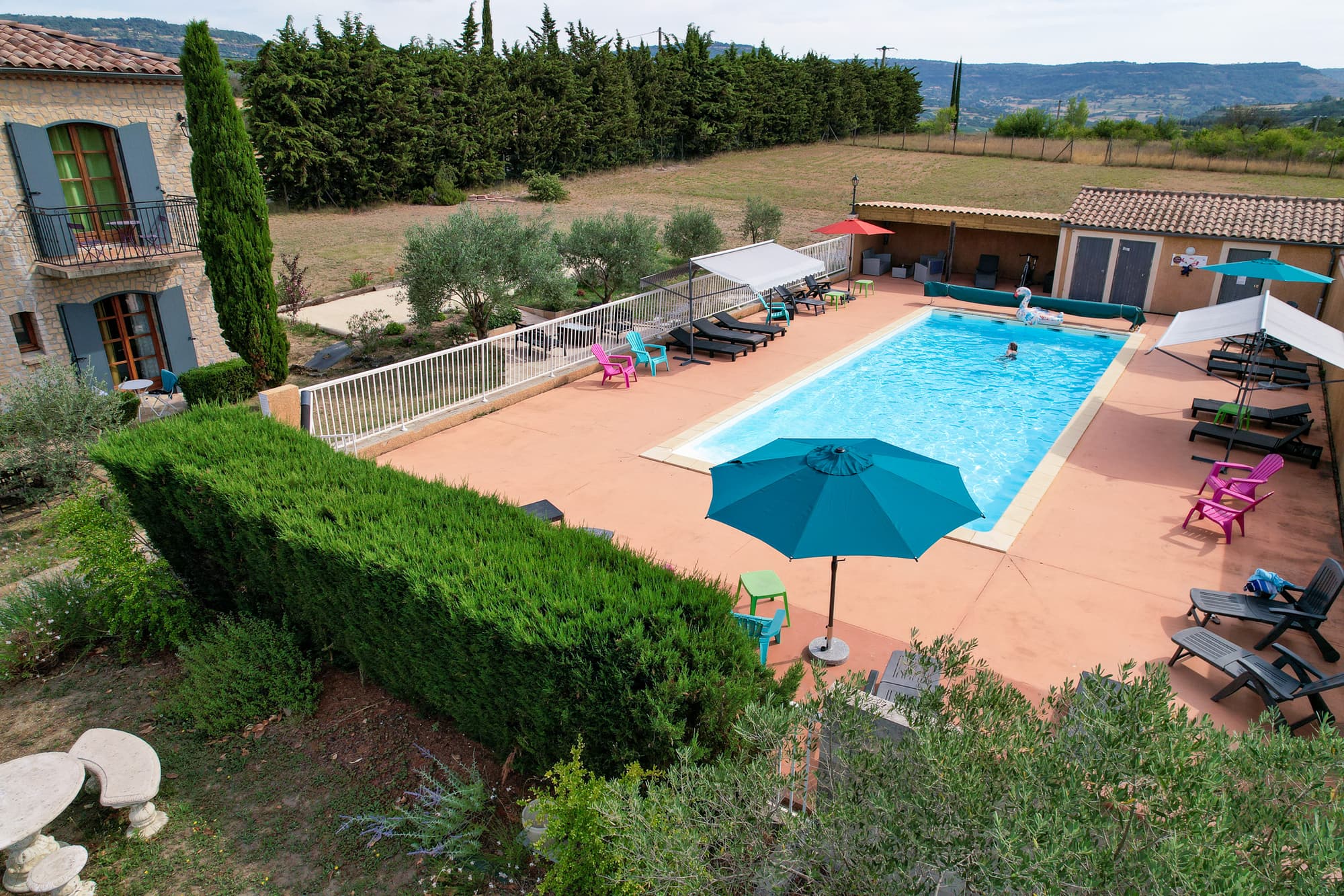 Logis Hotel Le Mas De Mon Pere, Pool