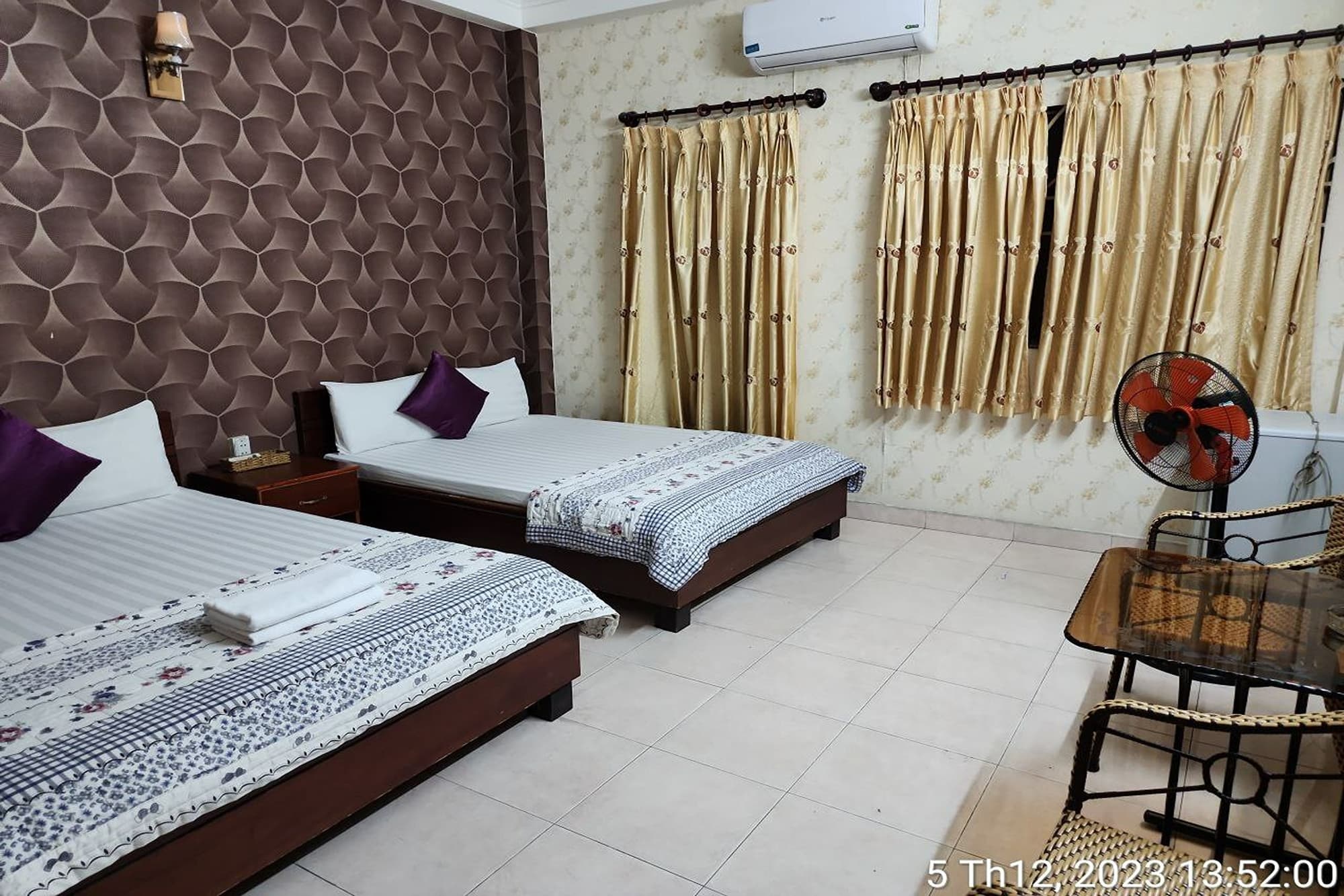 Bau Cat Hotel by ZUZU, Room