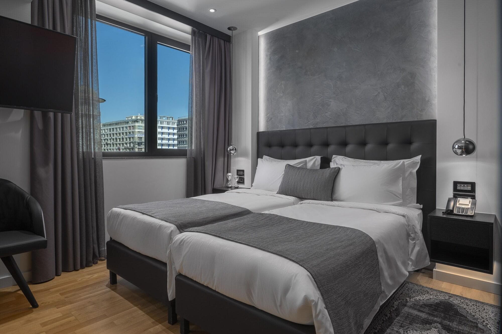 No 15 Ermou Hotel, Room