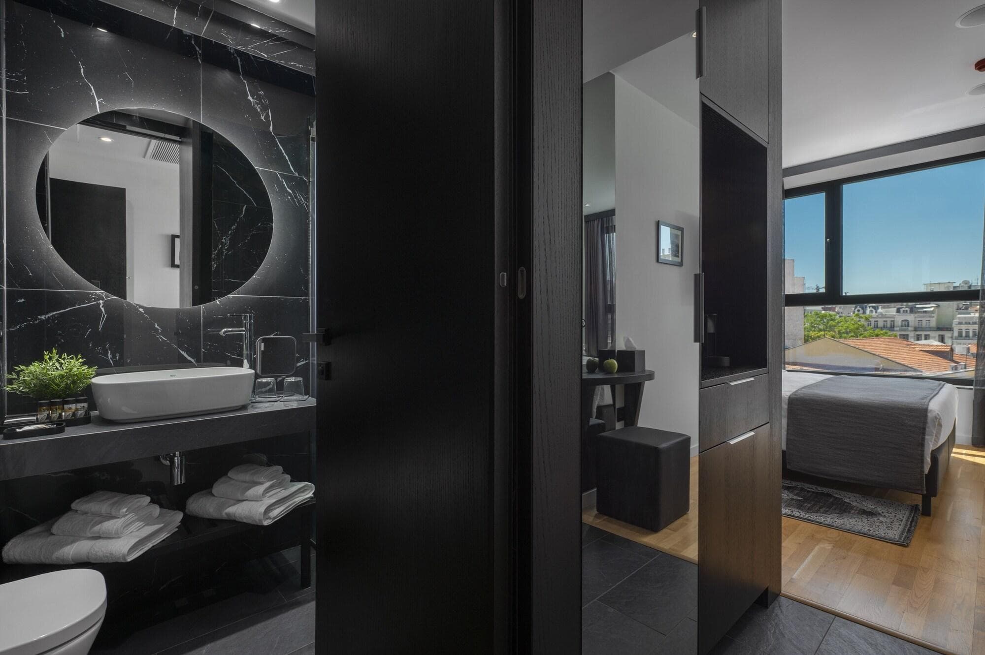 No 15 Ermou Hotel, Room