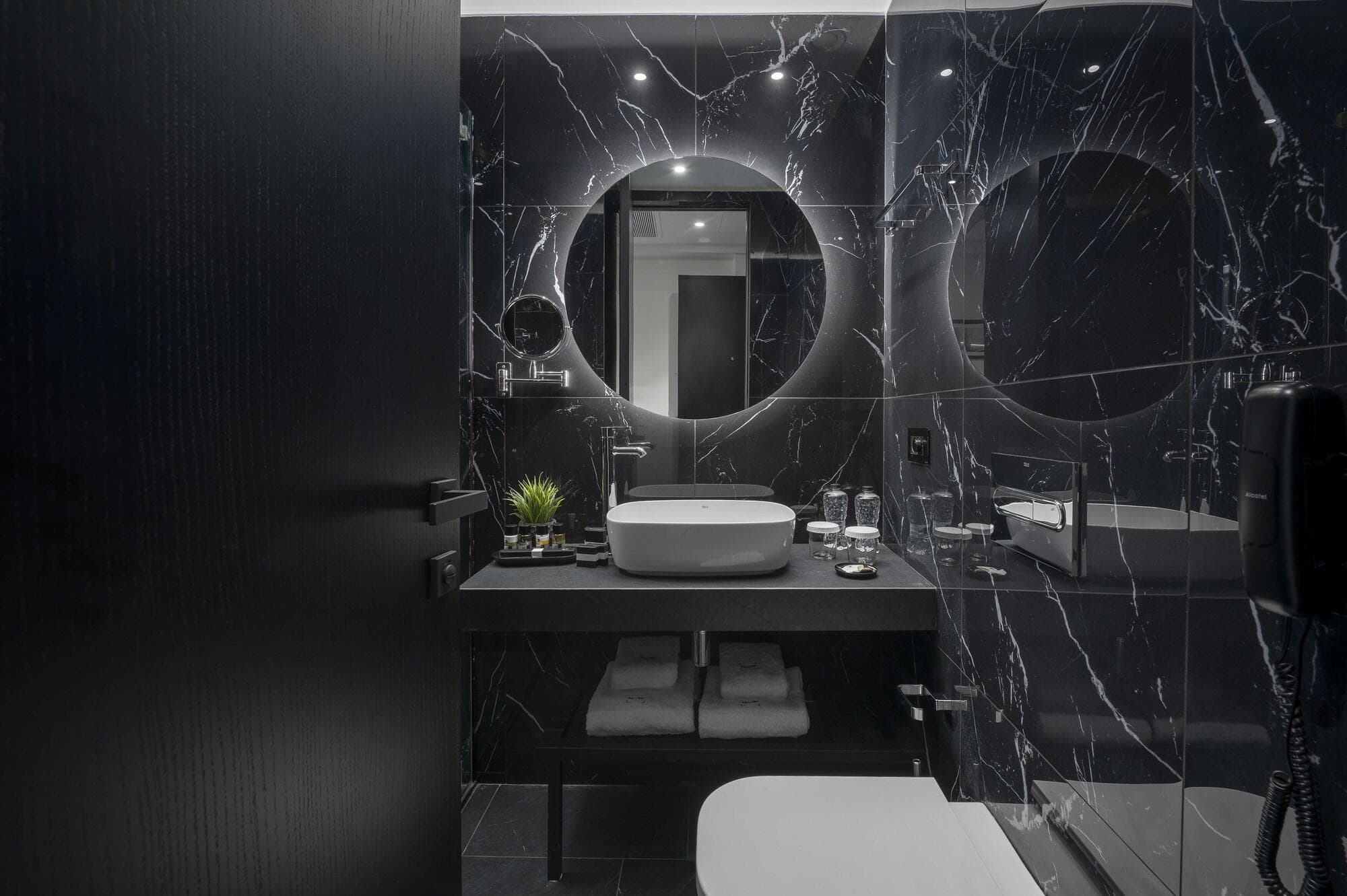 No 15 Ermou Hotel, Room