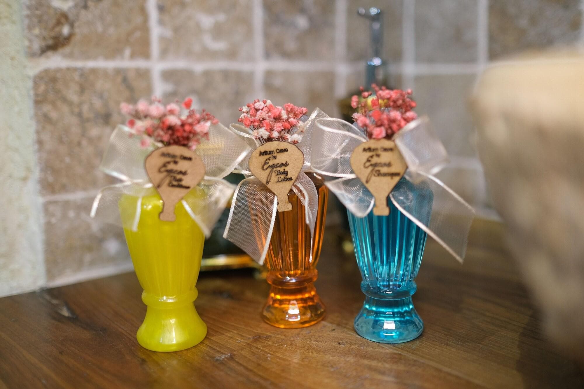 Artium Cave By Egeos, Room