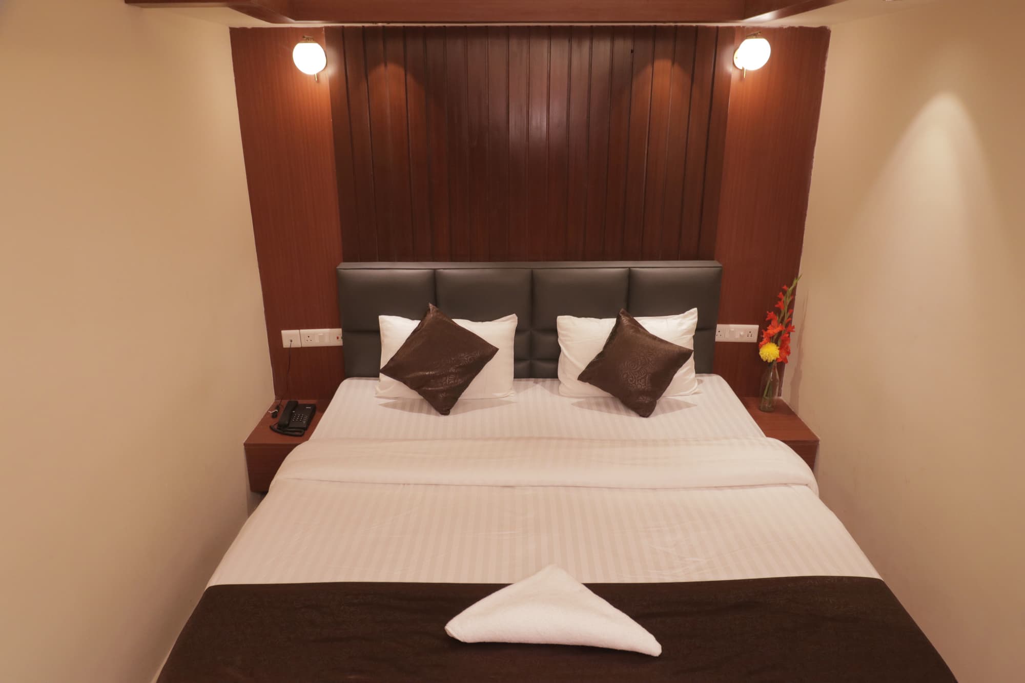 The Lake Hotel, Room