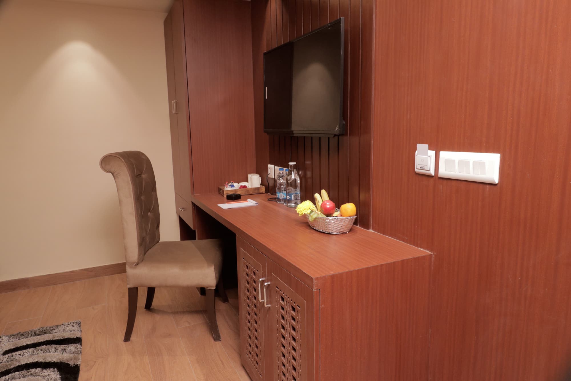 The Lake Hotel, Room