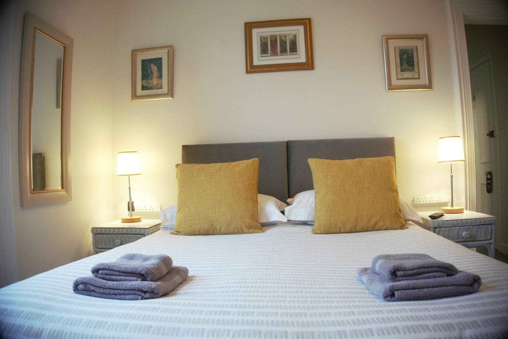 Barns Serviced Accommodation, Room