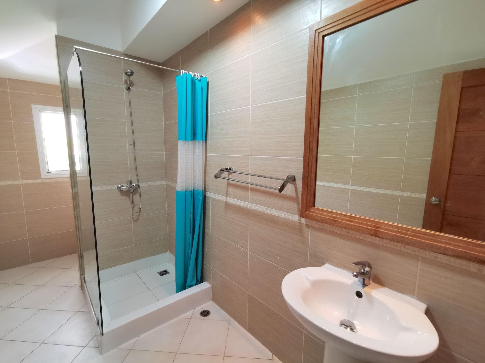 SOL CARIBE SUITES DELUXE Beach Club and Pool, Room