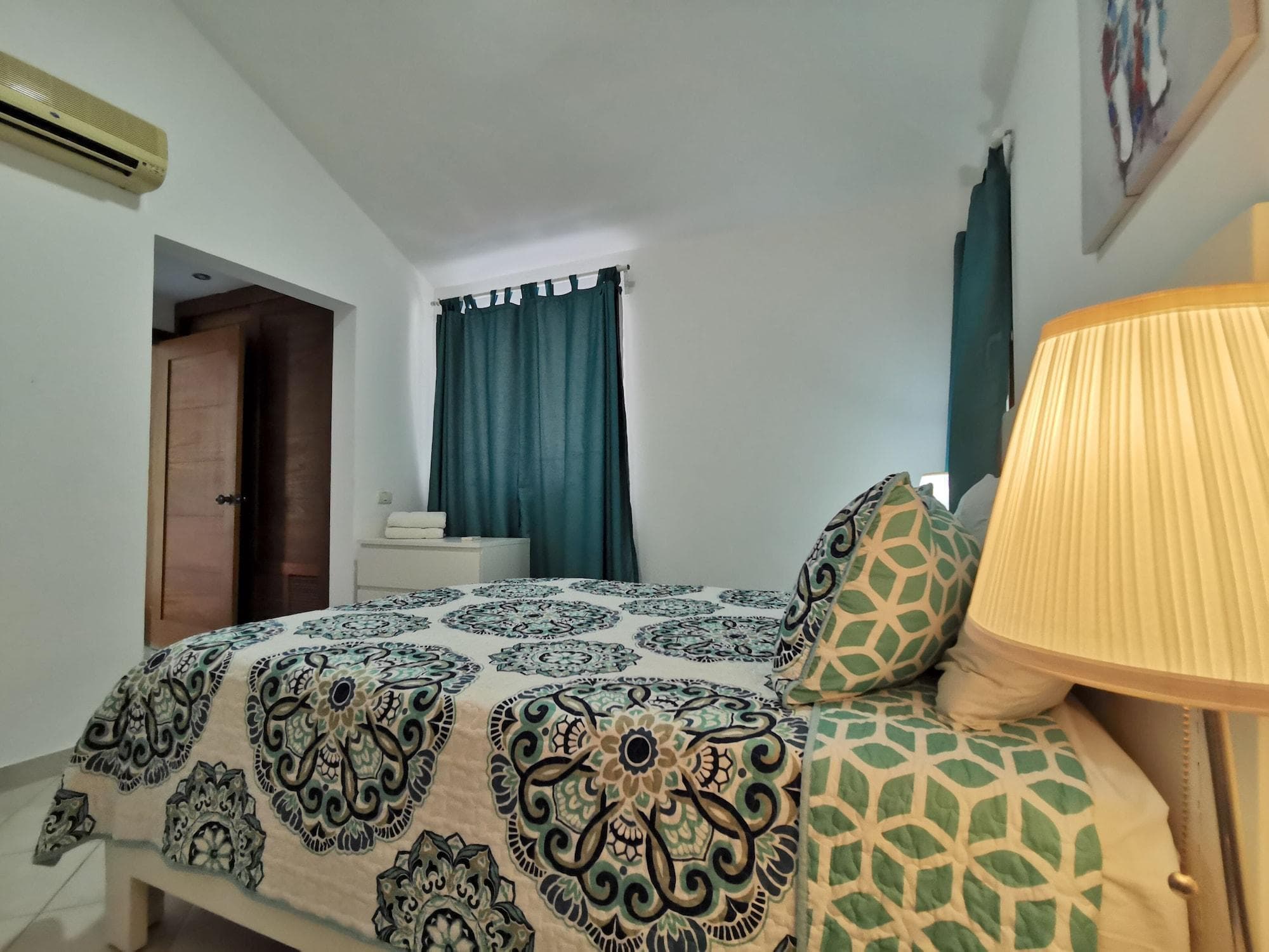 SOL CARIBE SUITES DELUXE Beach Club and Pool, Room