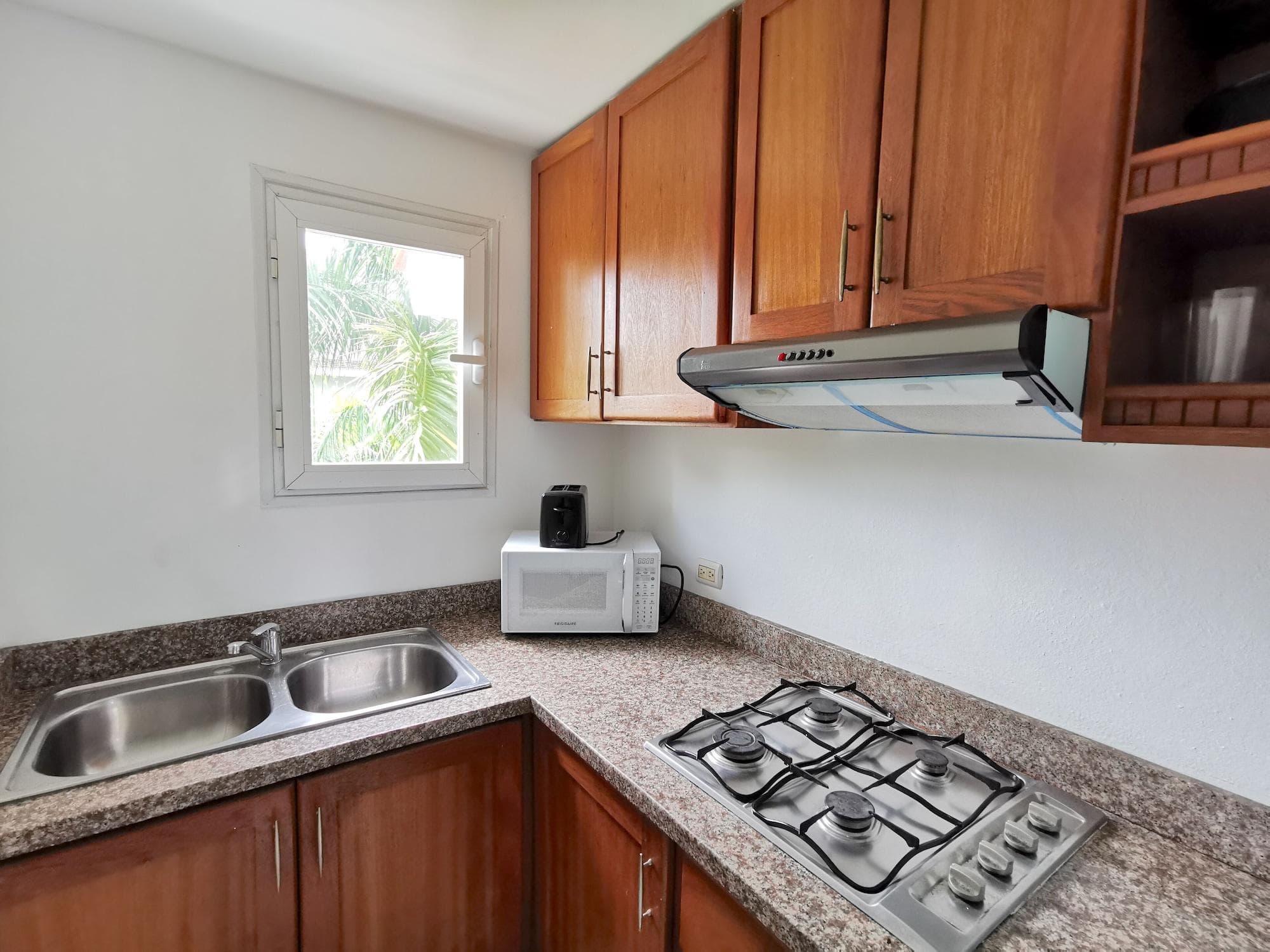 SOL CARIBE SUITES DELUXE Beach Club and Pool, Room