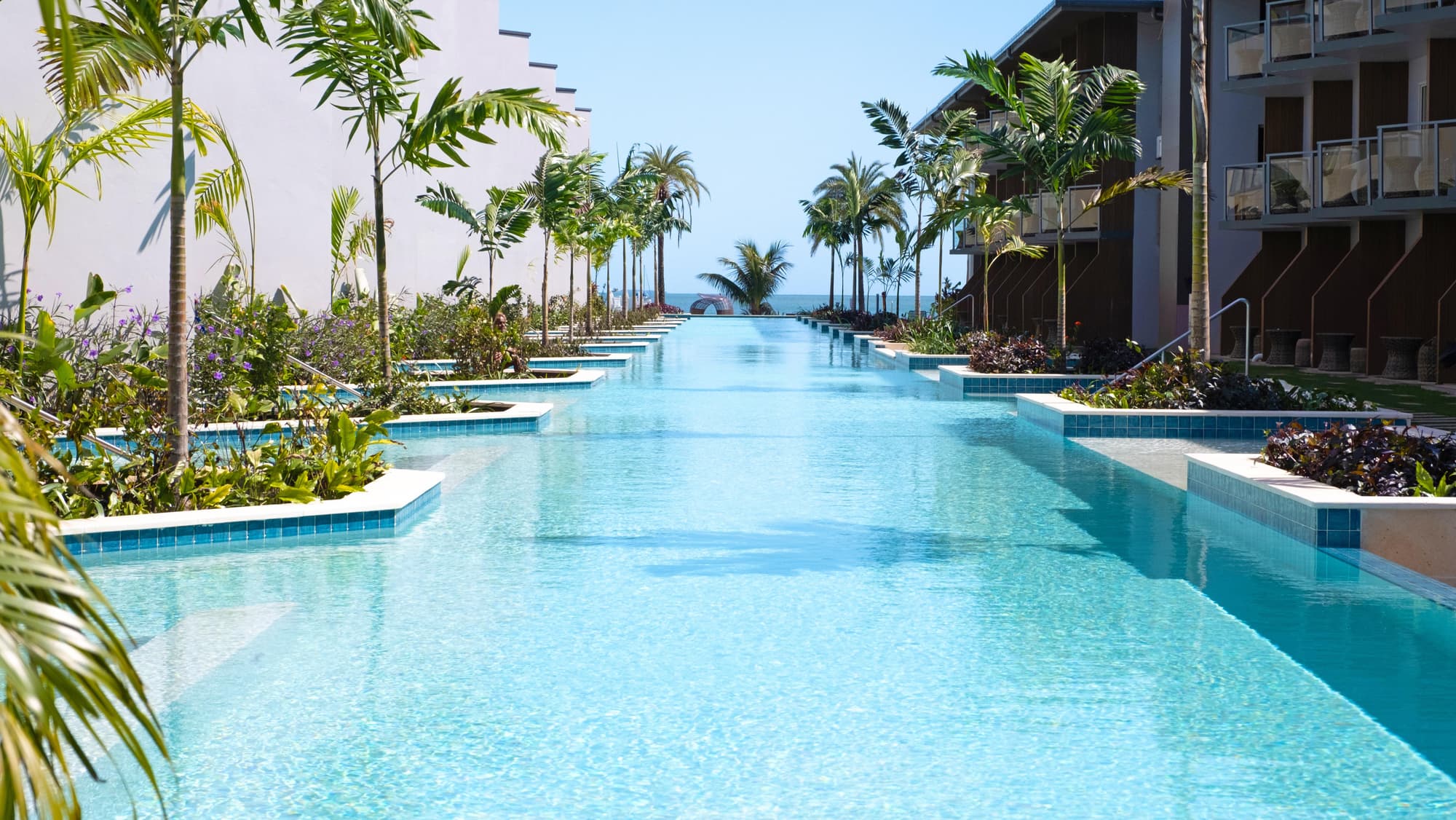 Crowne Plaza Fiji Nadi Bay Resort & Spa, Pool