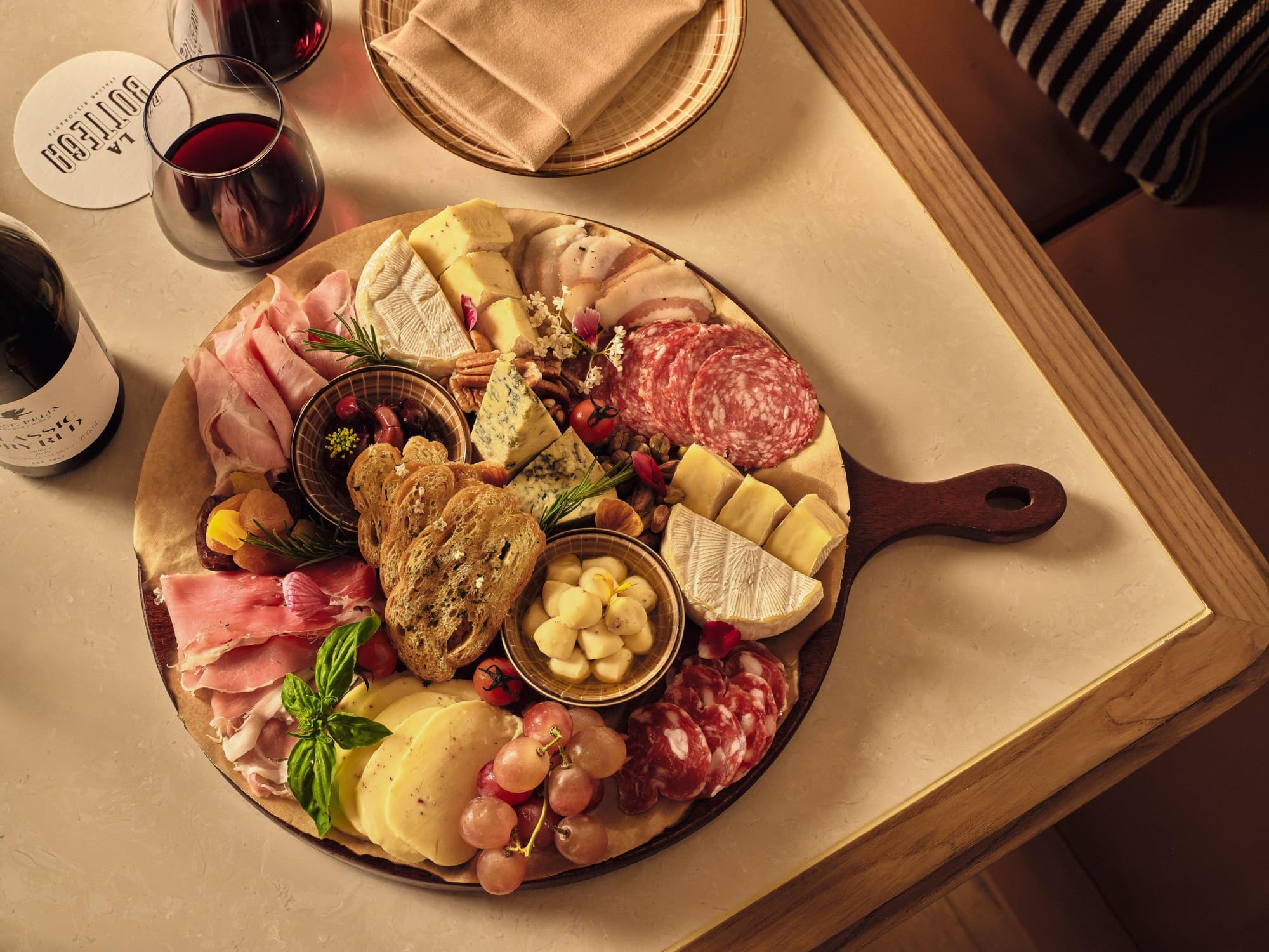 Crowne Plaza Fiji Nadi Bay Resort & Spa, Restaurant