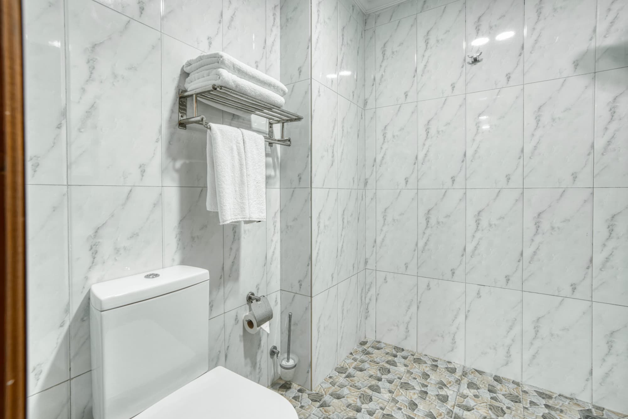 Kibo Palace Apartments -  Arusha, Room