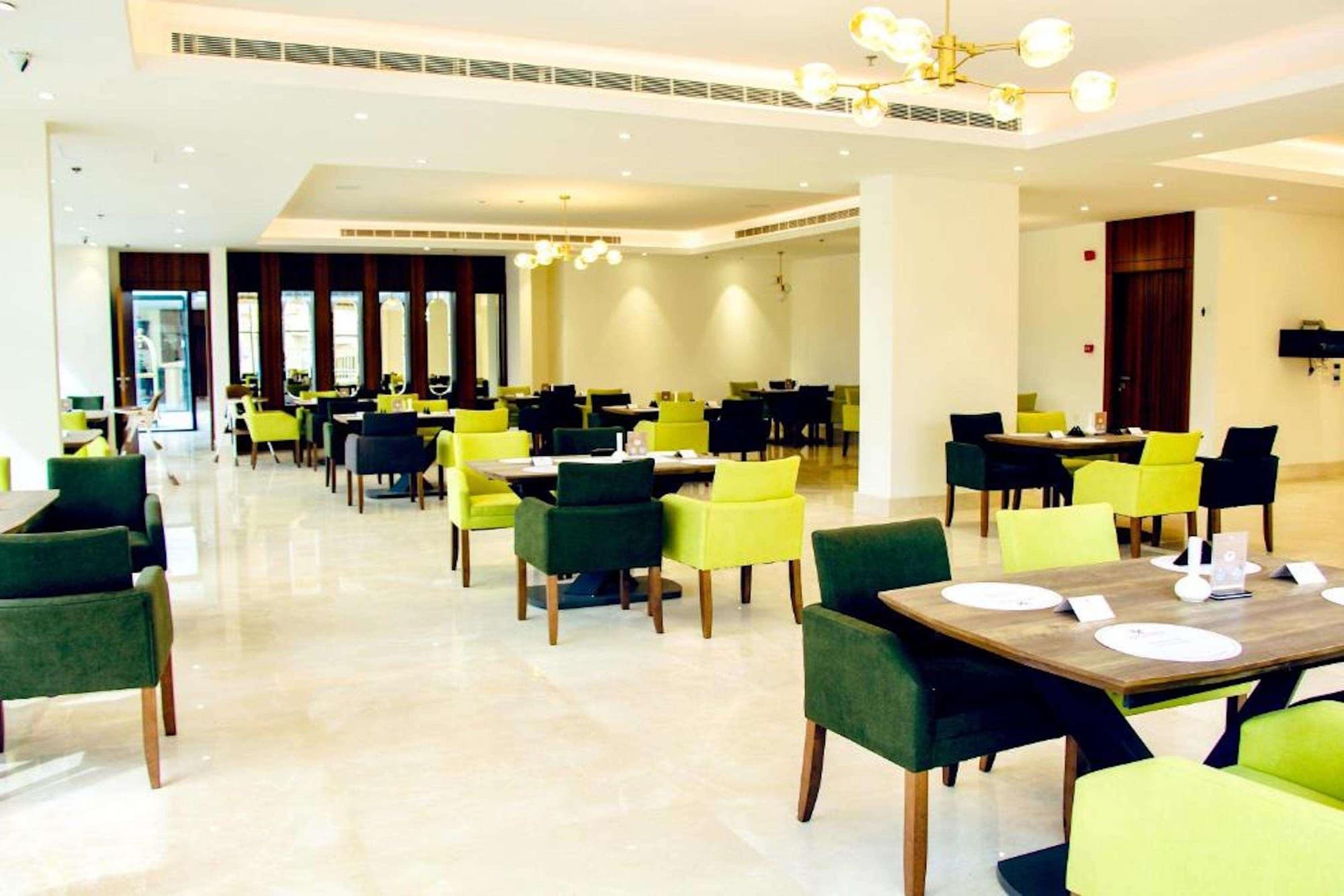 Hayat AL Riyadh Washam Hotel, Restaurant