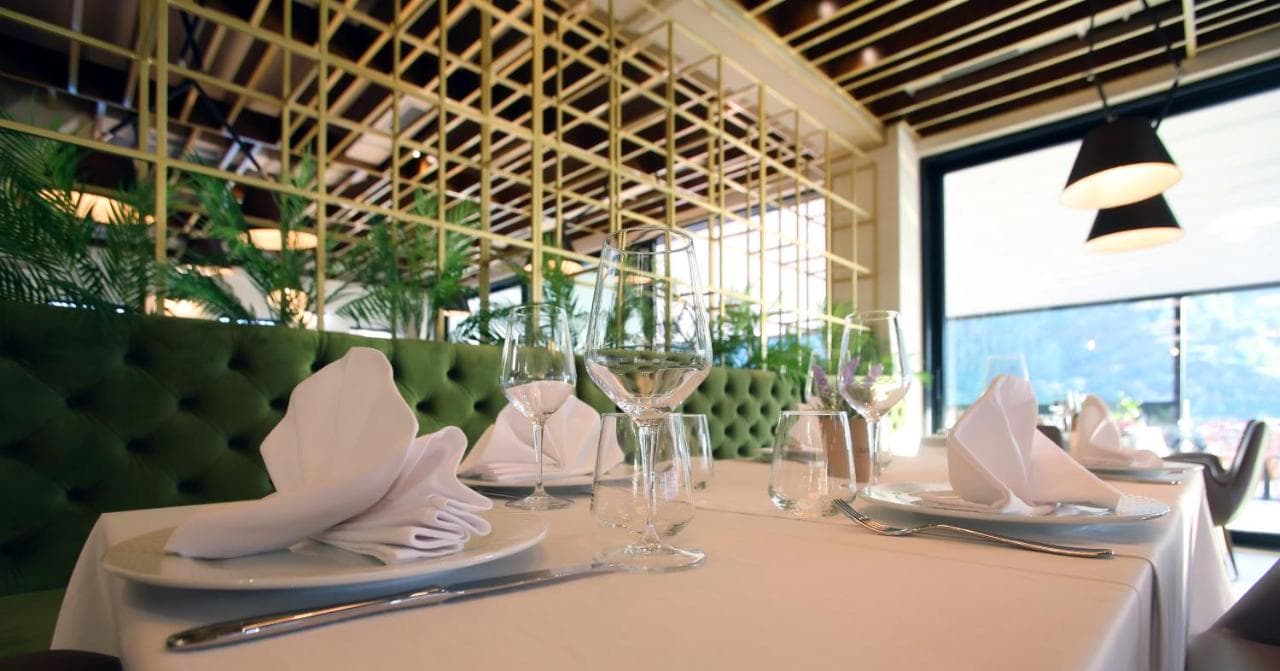 Hotel Portik, Restaurant