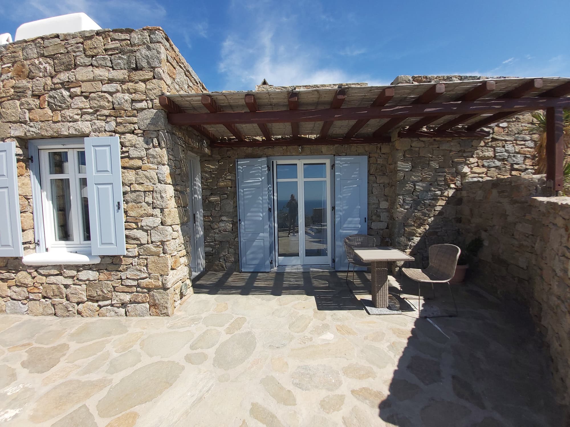 White Rock Suites & Villas, General view