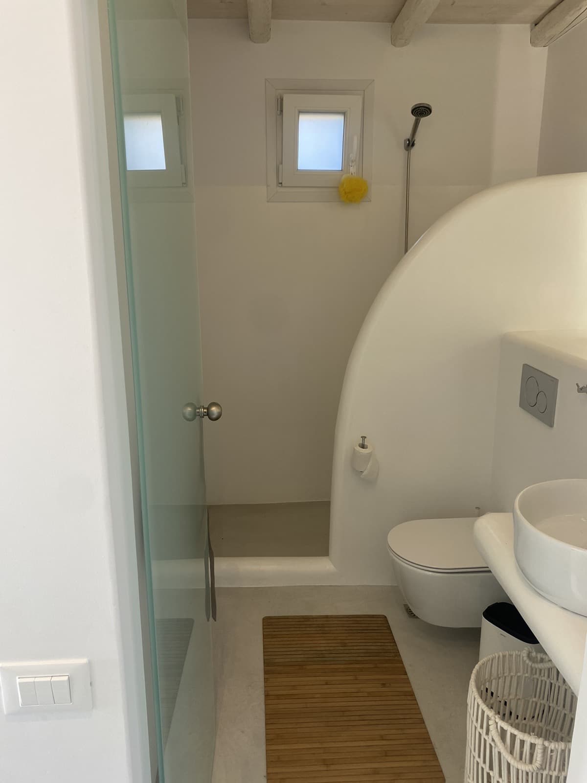 White Rock Suites & Villas, Room