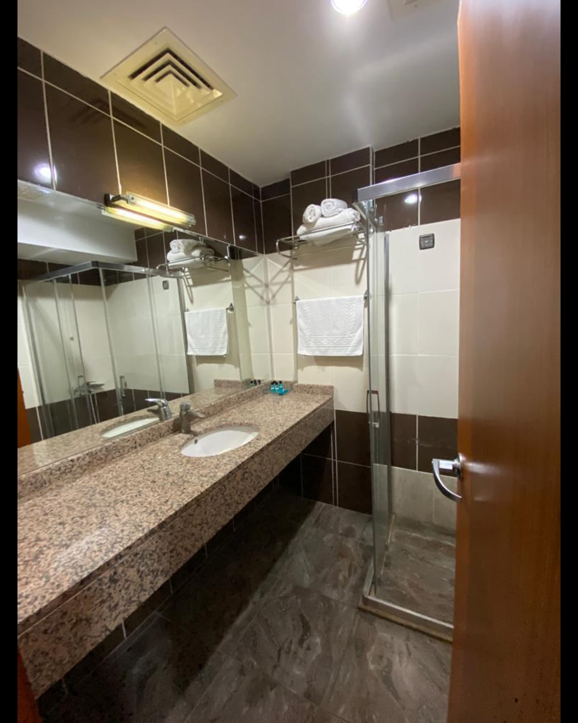 Green Mount Hotel & Spa, Room