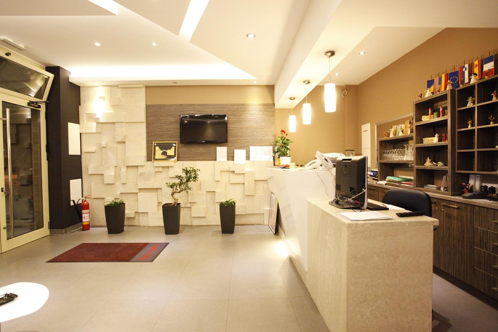 Hotel Hercegovina, Lobby