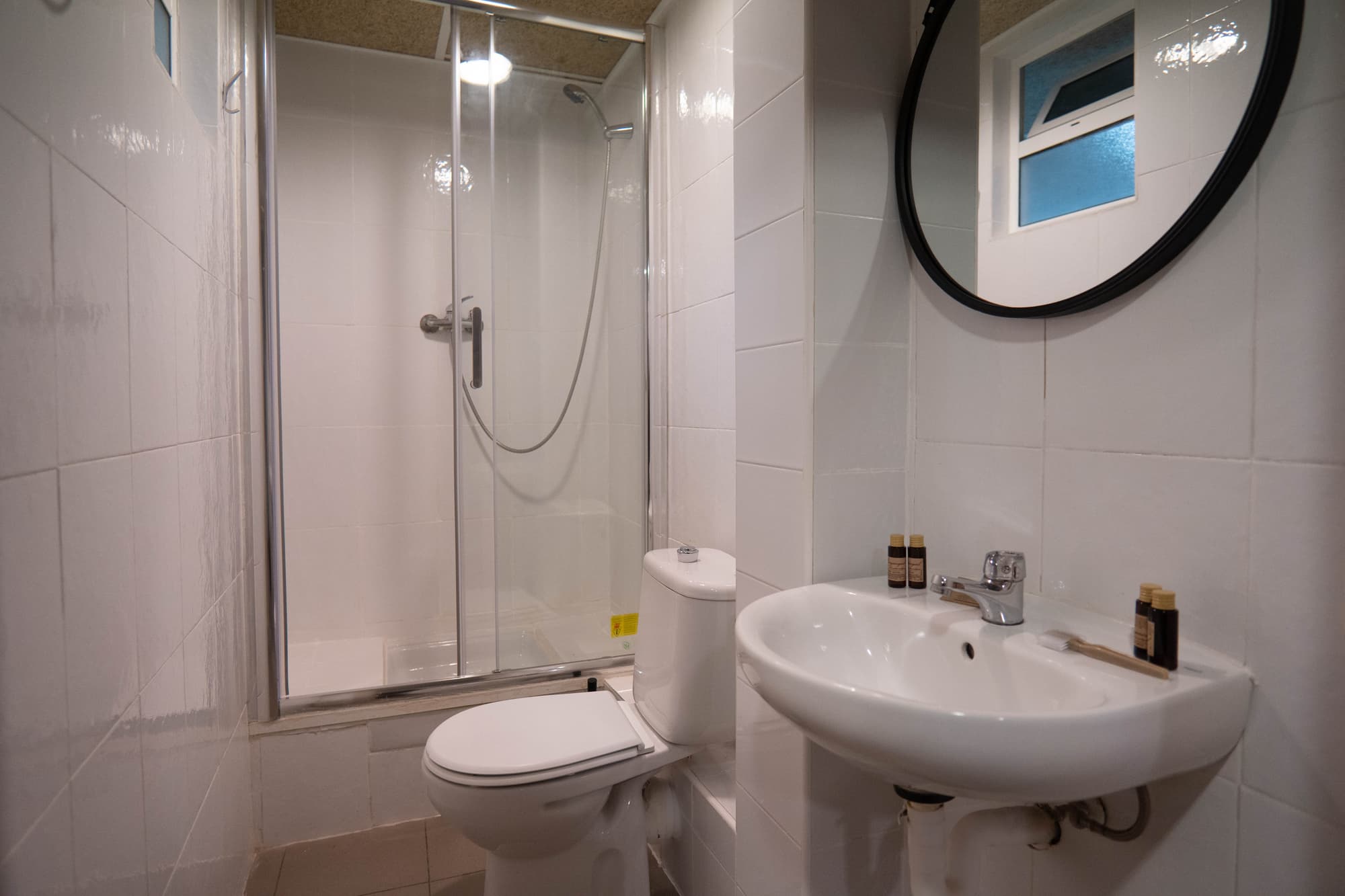 Smartr Barcelona Ramblas, Room