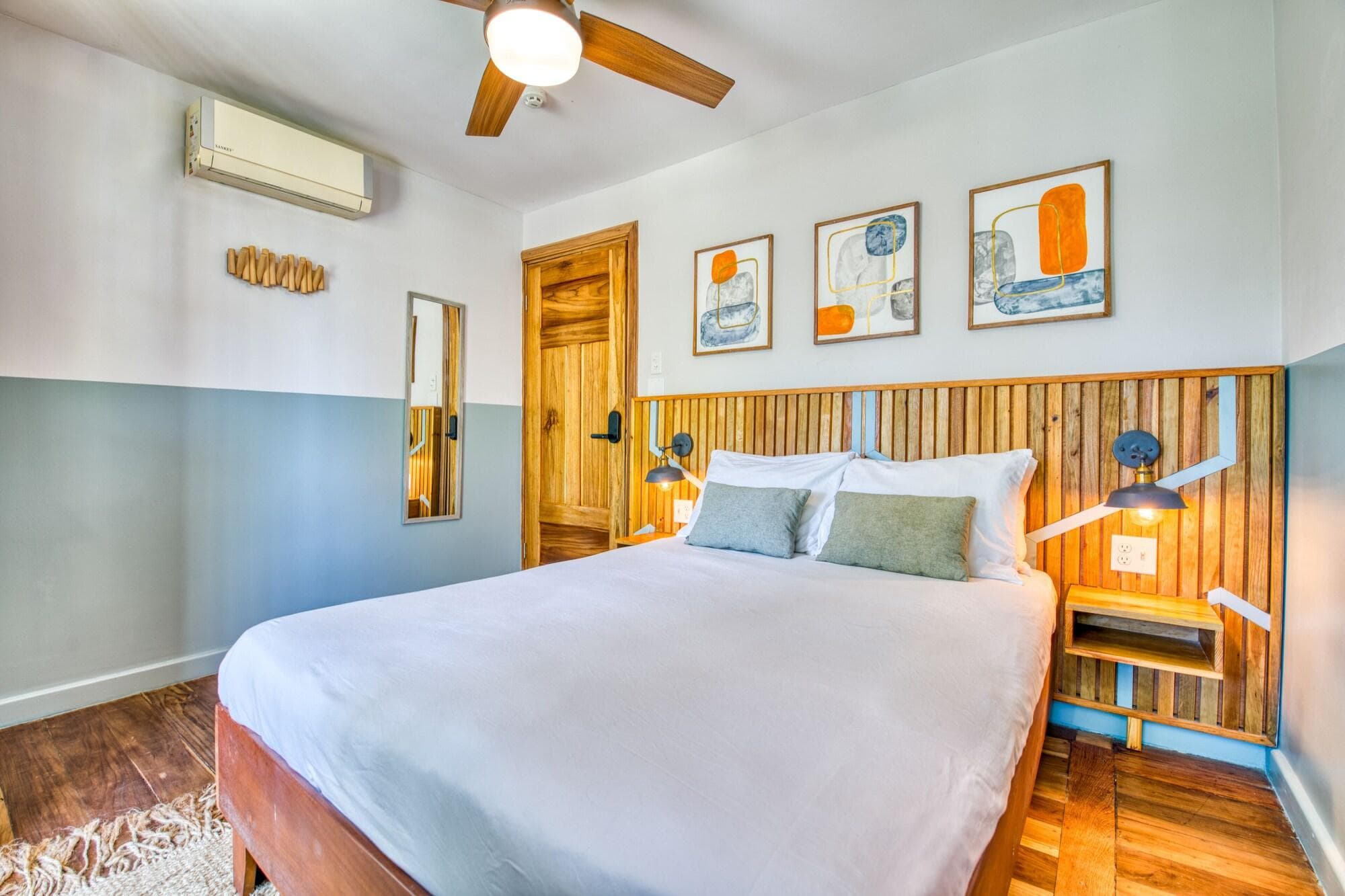 Bambuda Bocas Town, Room