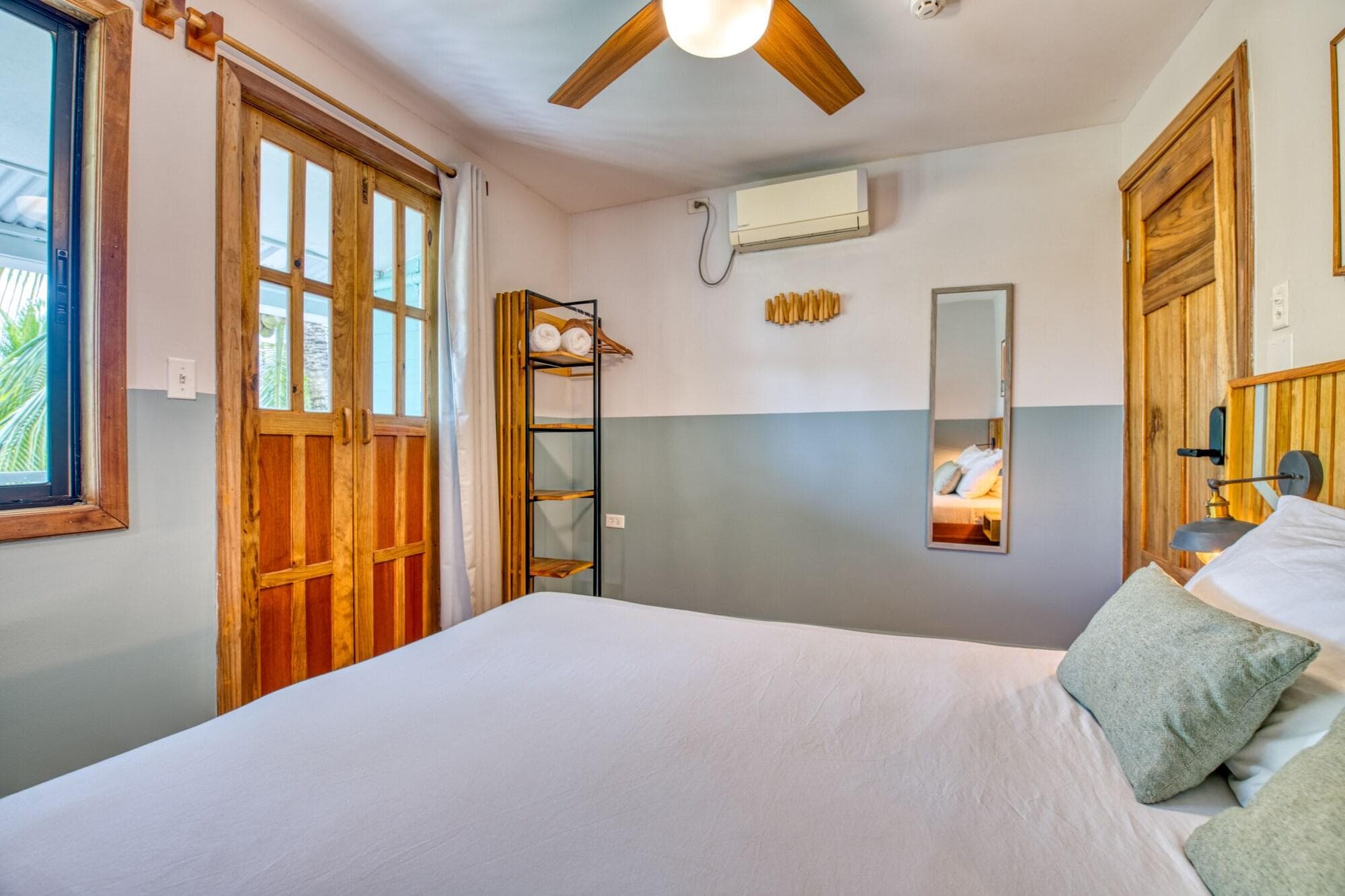 Bambuda Bocas Town, Room