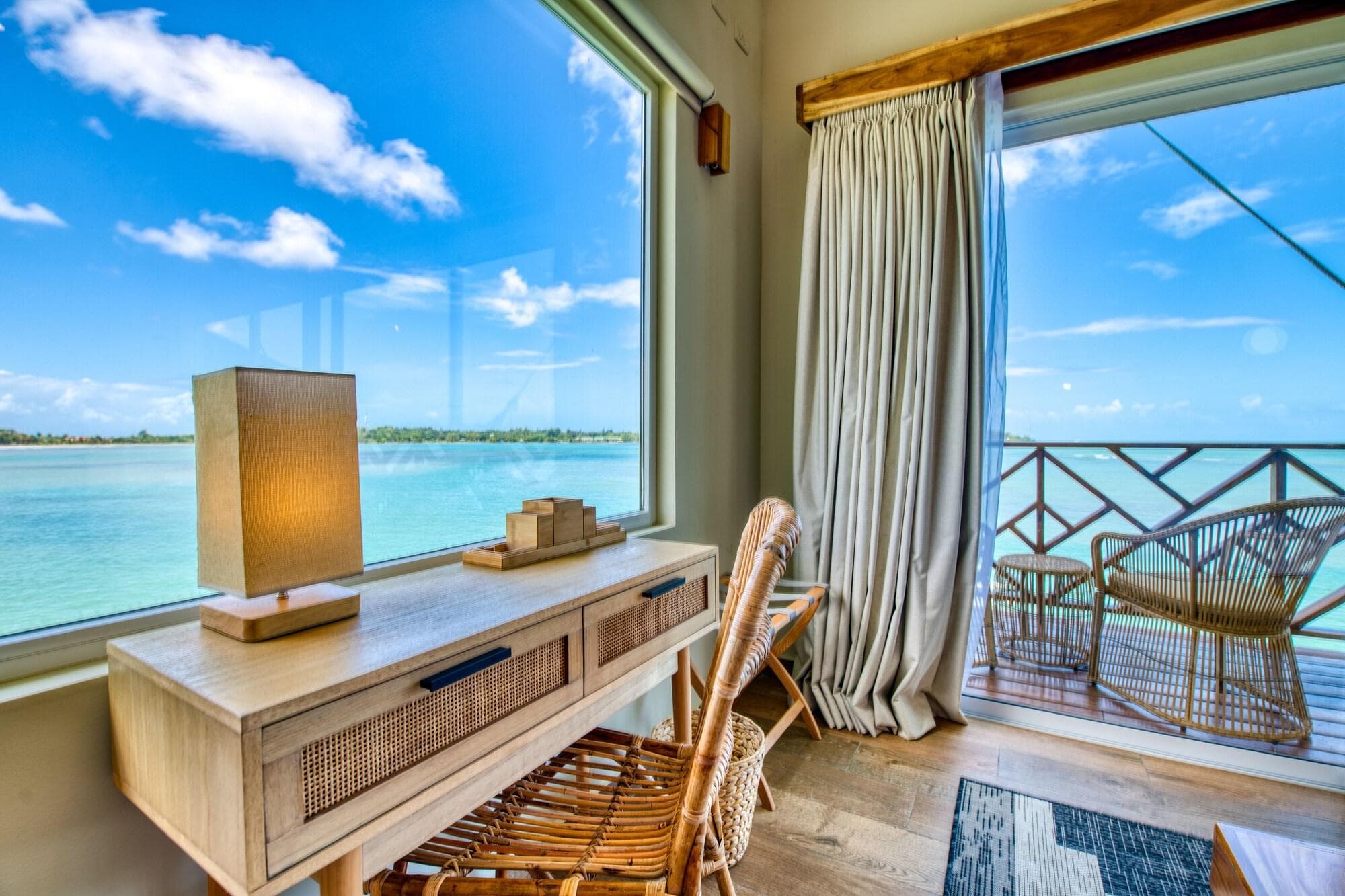 Bambuda Bocas Town, Room