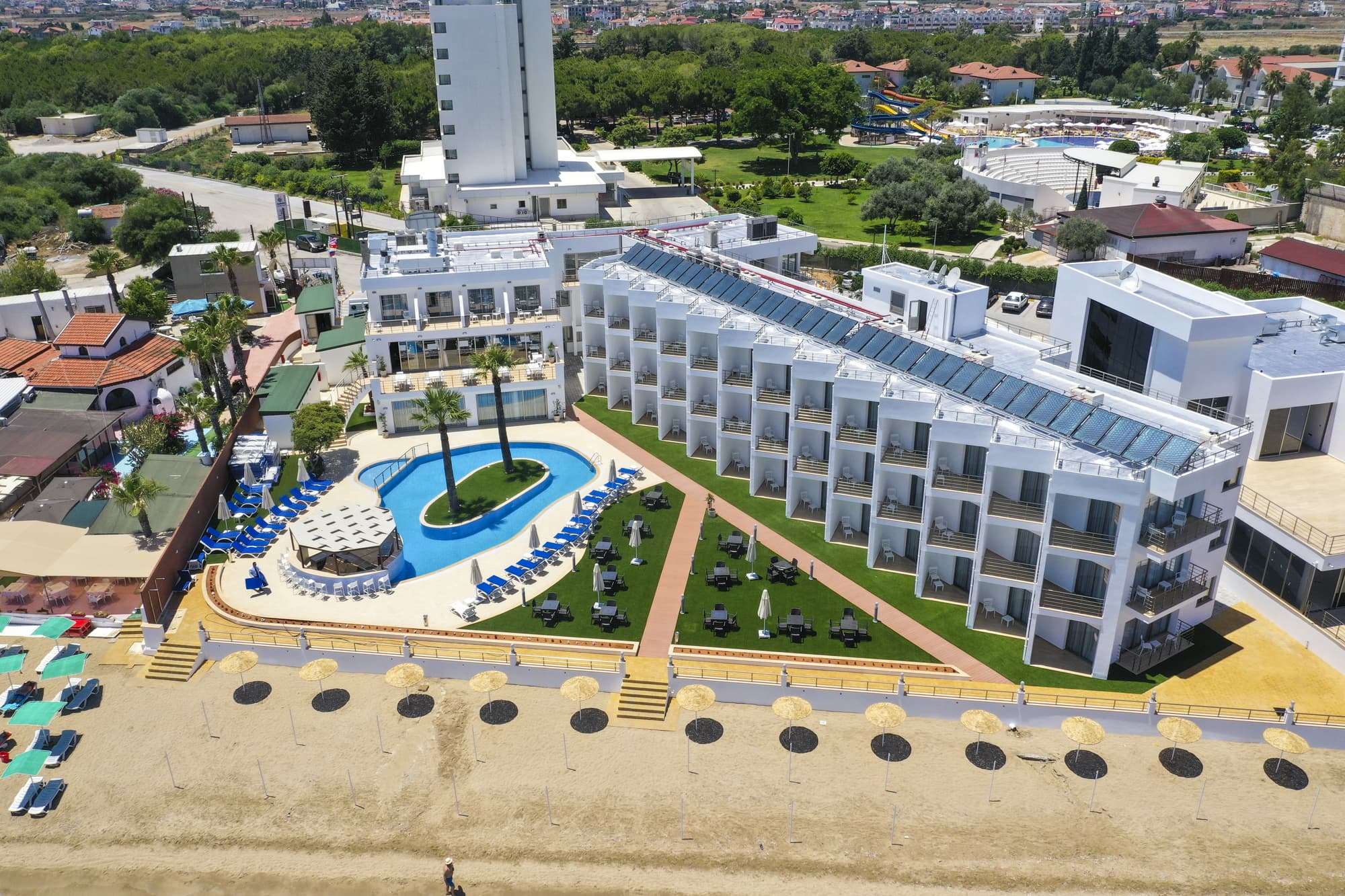 Mimoza Beach Hotel, General view