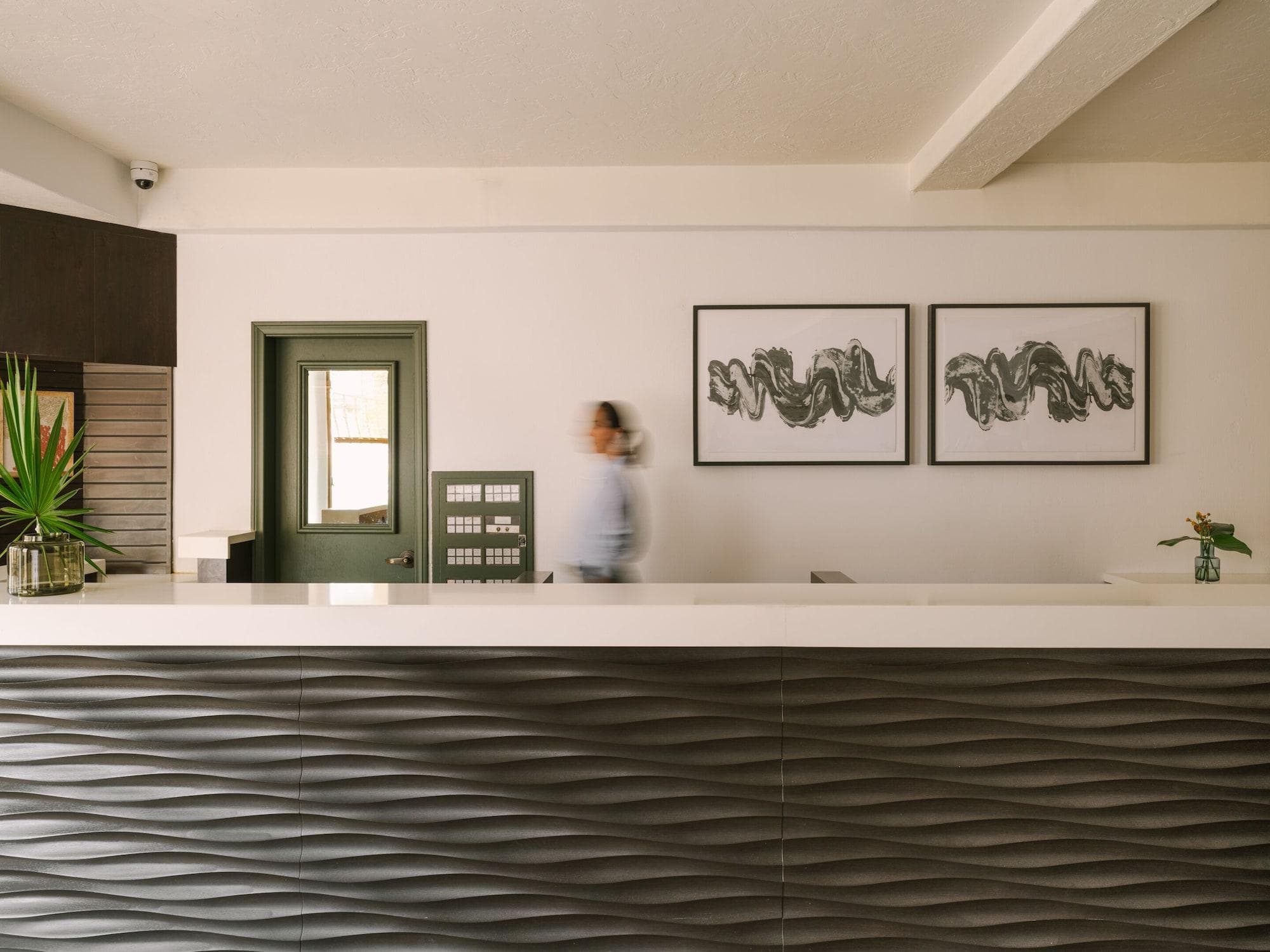 Sonder La Ensenada, Lobby