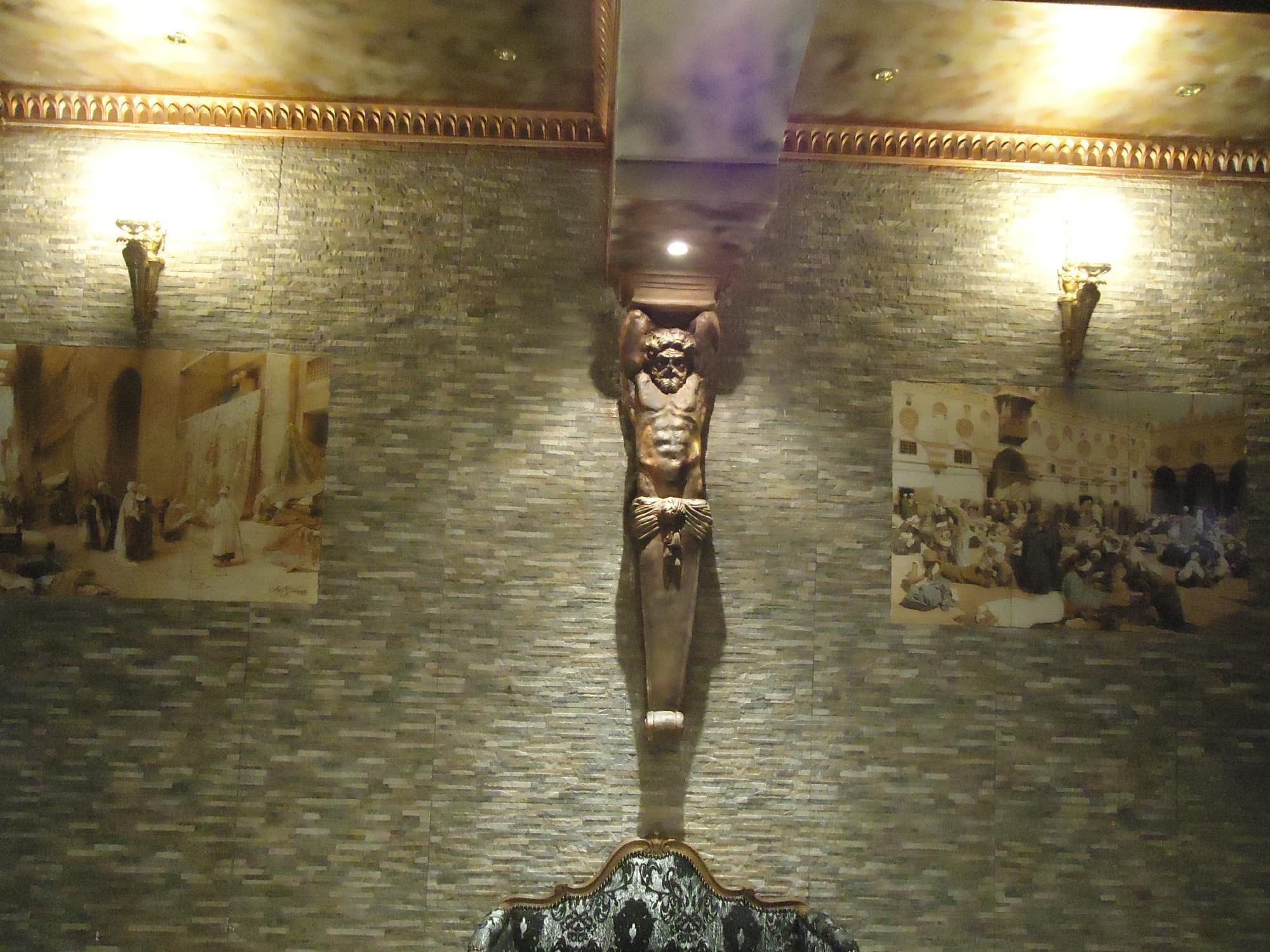 Freedom Hostel, Lobby