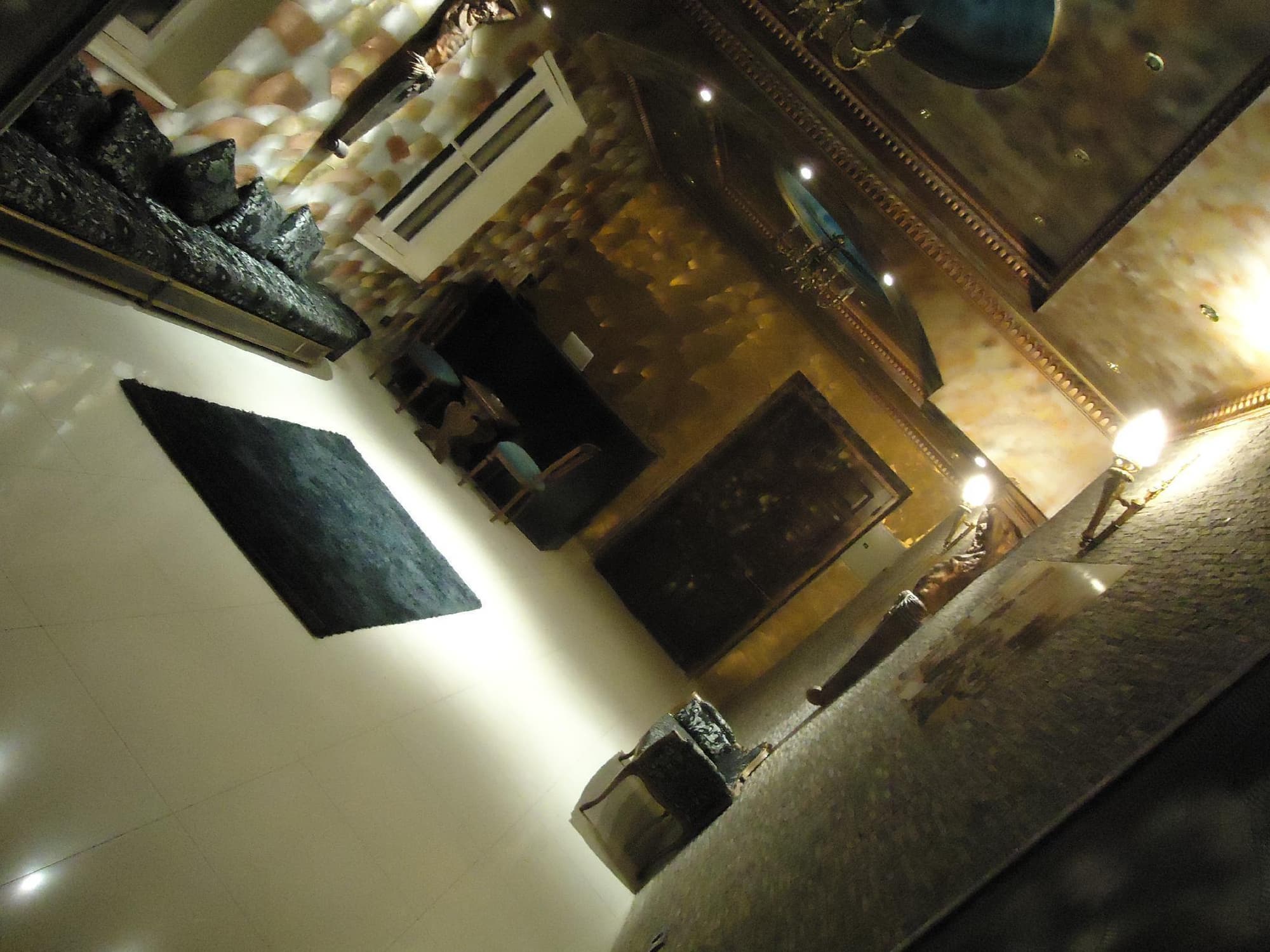 Freedom Hostel, Lobby