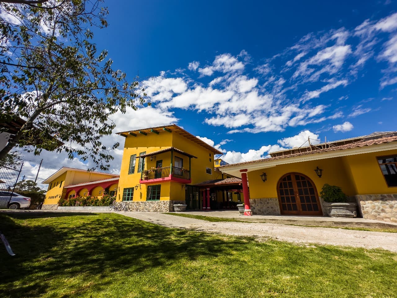 Hotel Tartar, General view