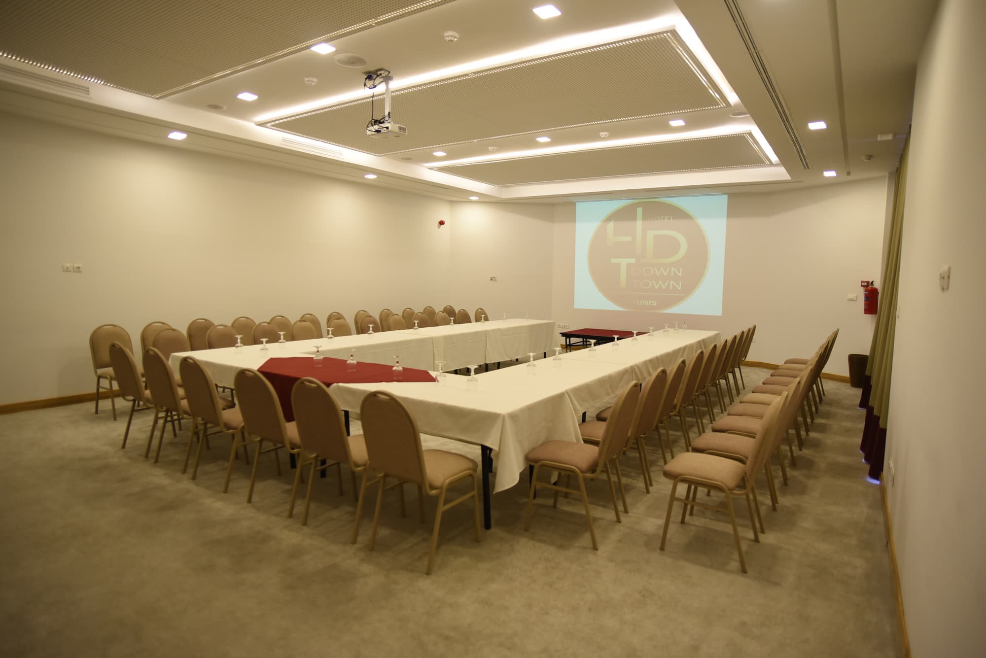 Downtown Tunis Hotel, Conferences