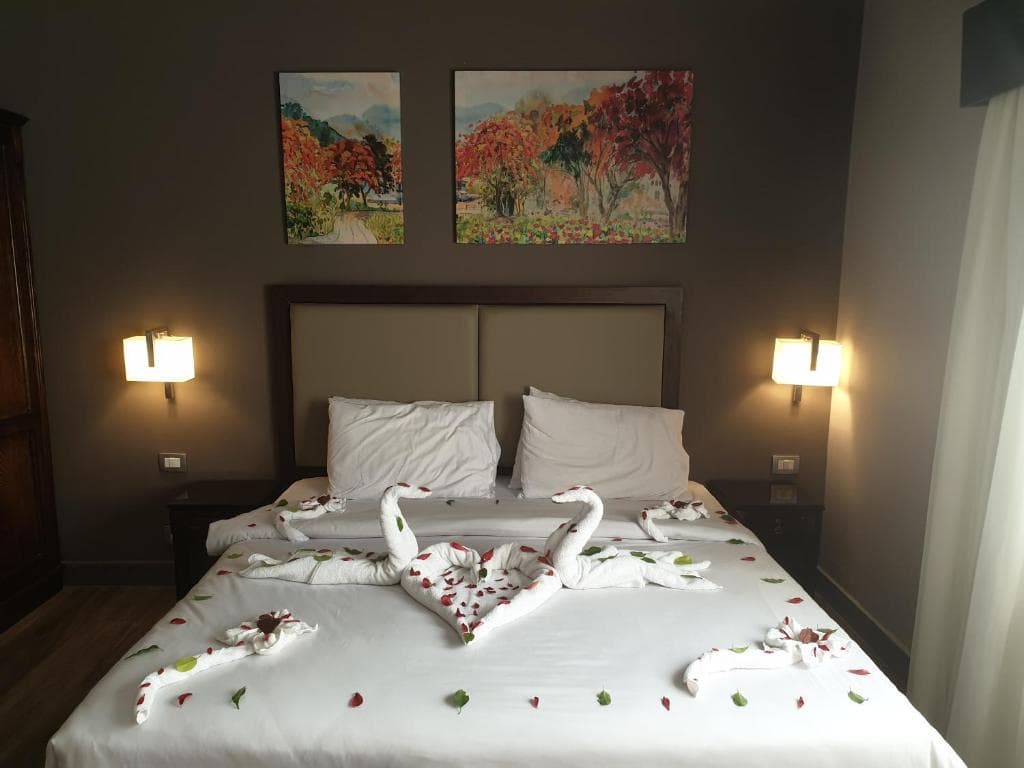 Green Plaza Inn, Room