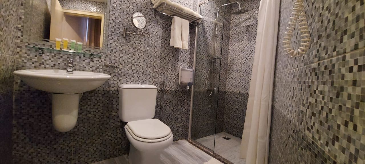 La Maison Hotel, Room