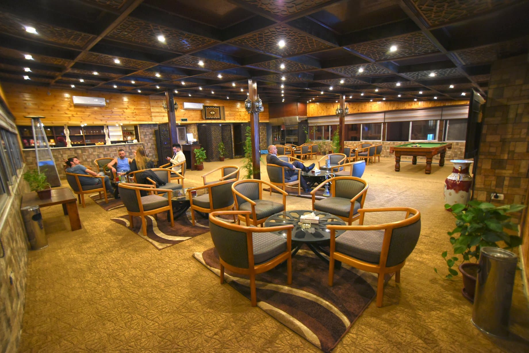 La Maison Hotel, Terrace