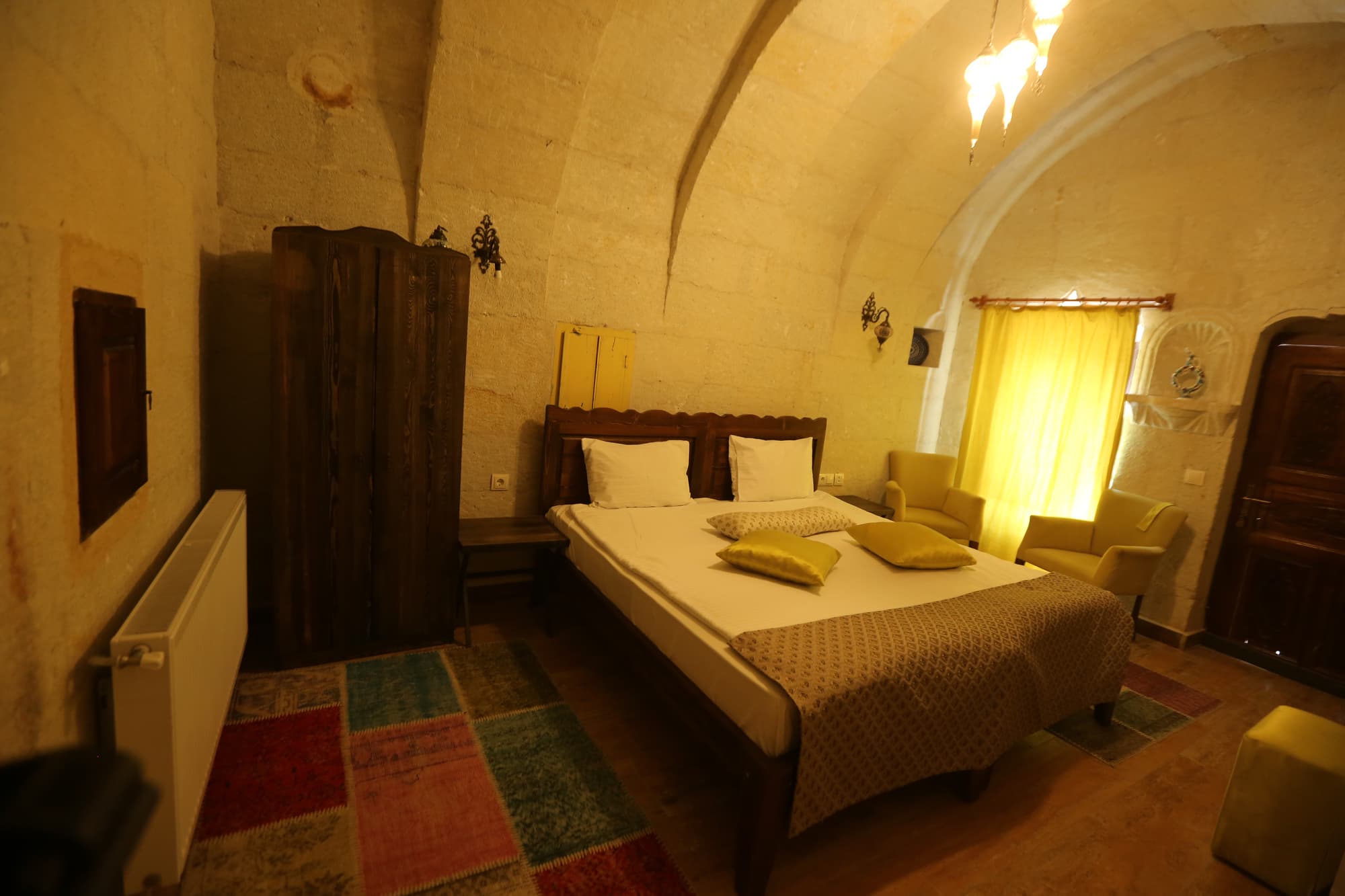 Heritage  Cave Inn, Room