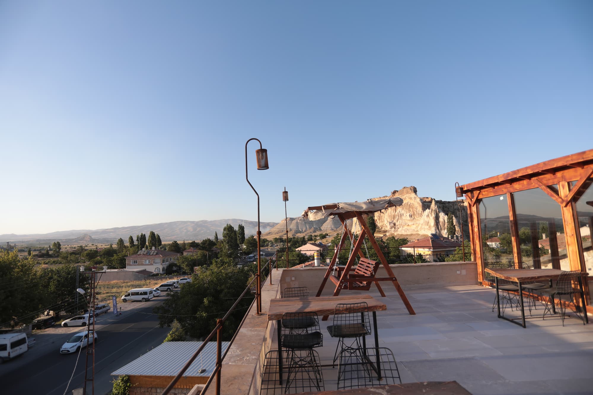 Heritage  Cave Inn, Terrace