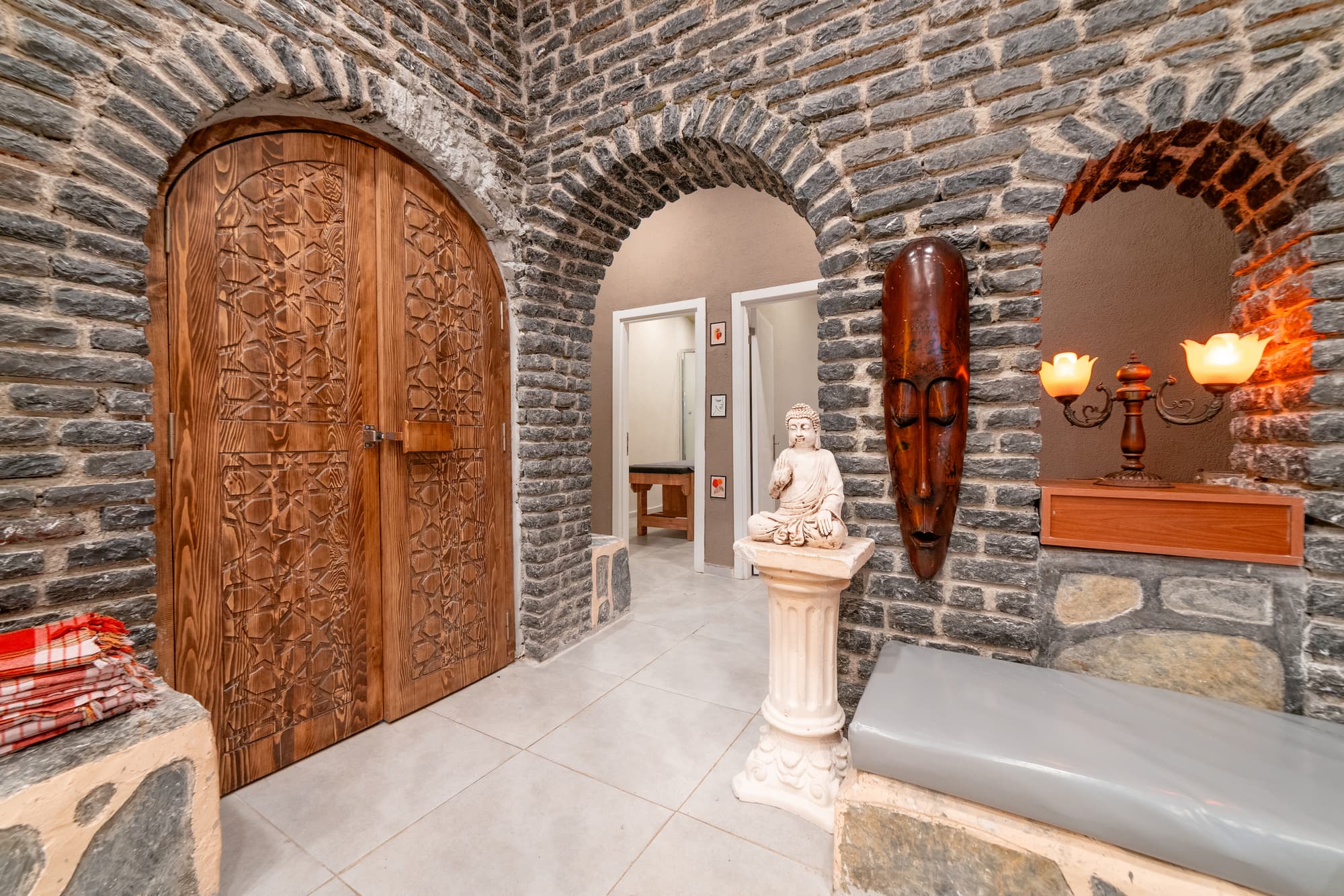 Oscar Seaside Hotel & Spa, Sports and Entertainment