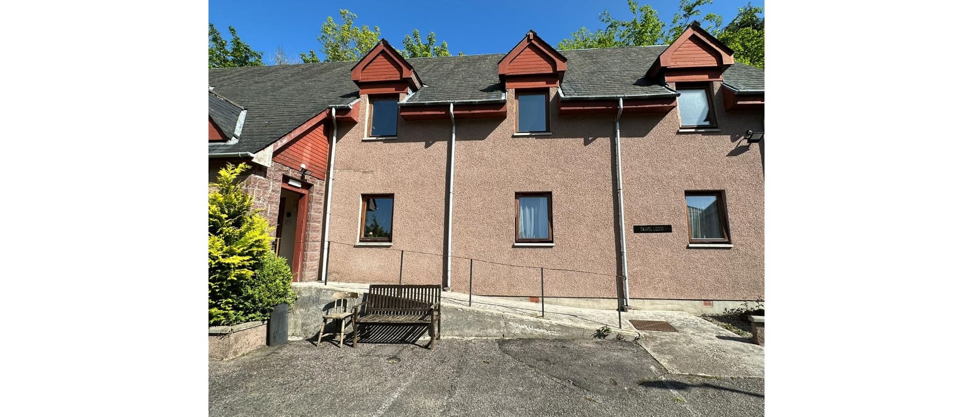 OYO Mackay's Travel Lodge Hotel, General view