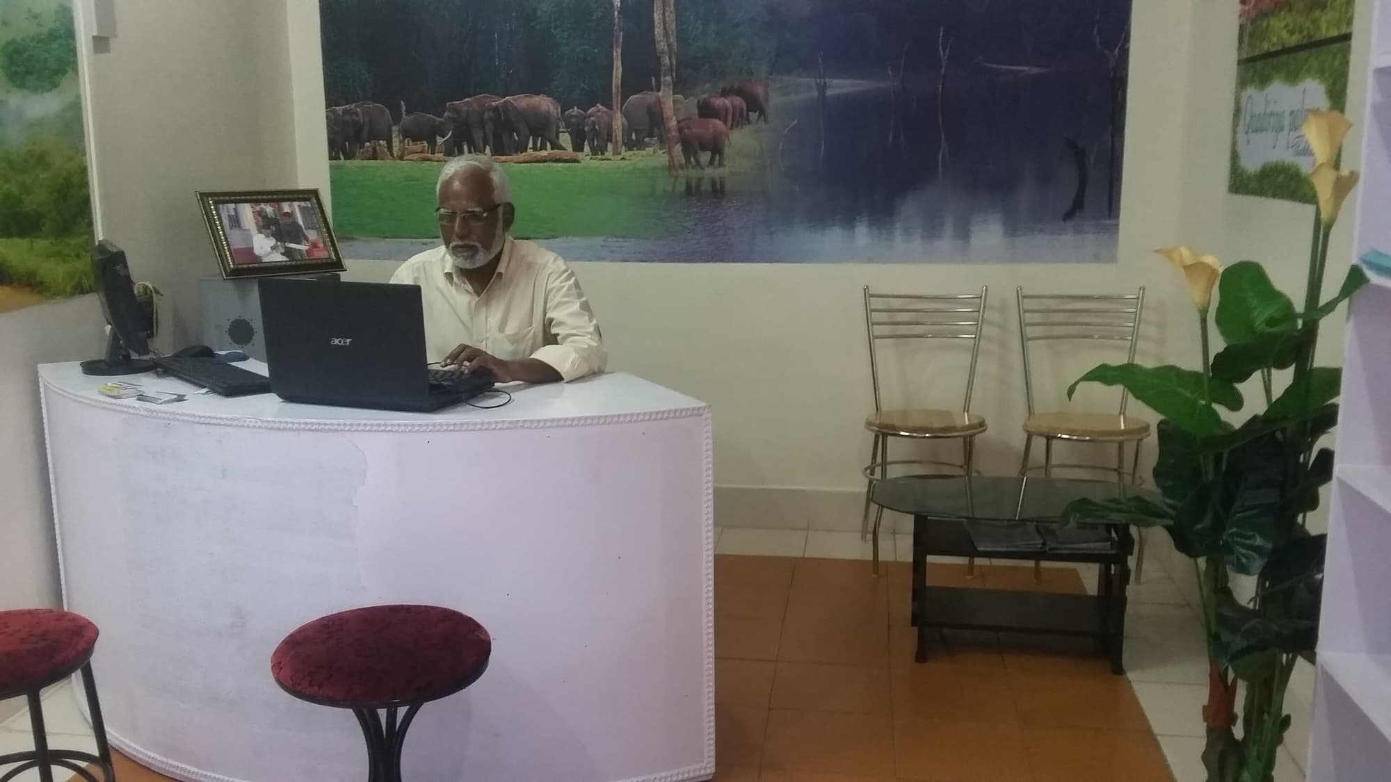 Quadiriya Palace, Lobby