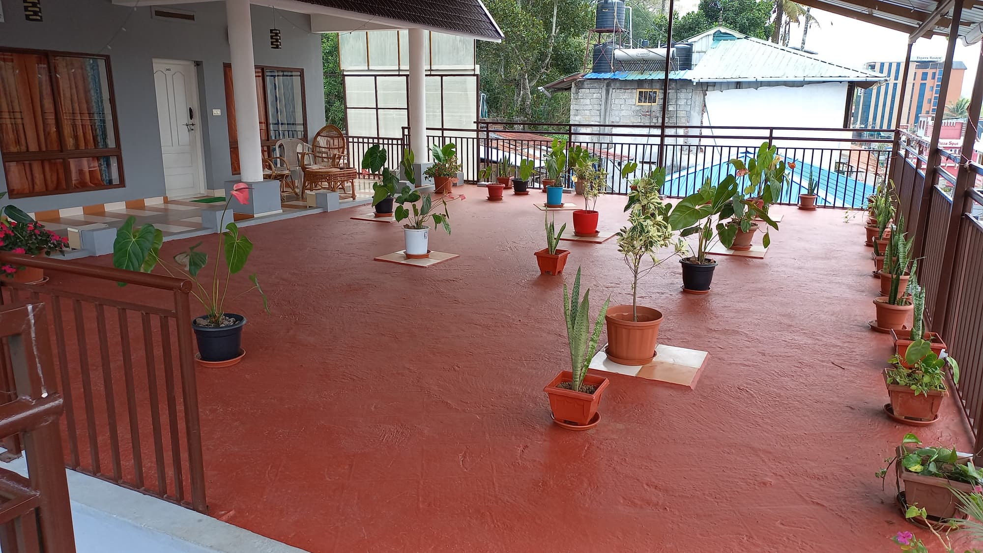 Quadiriya Palace, Terrace