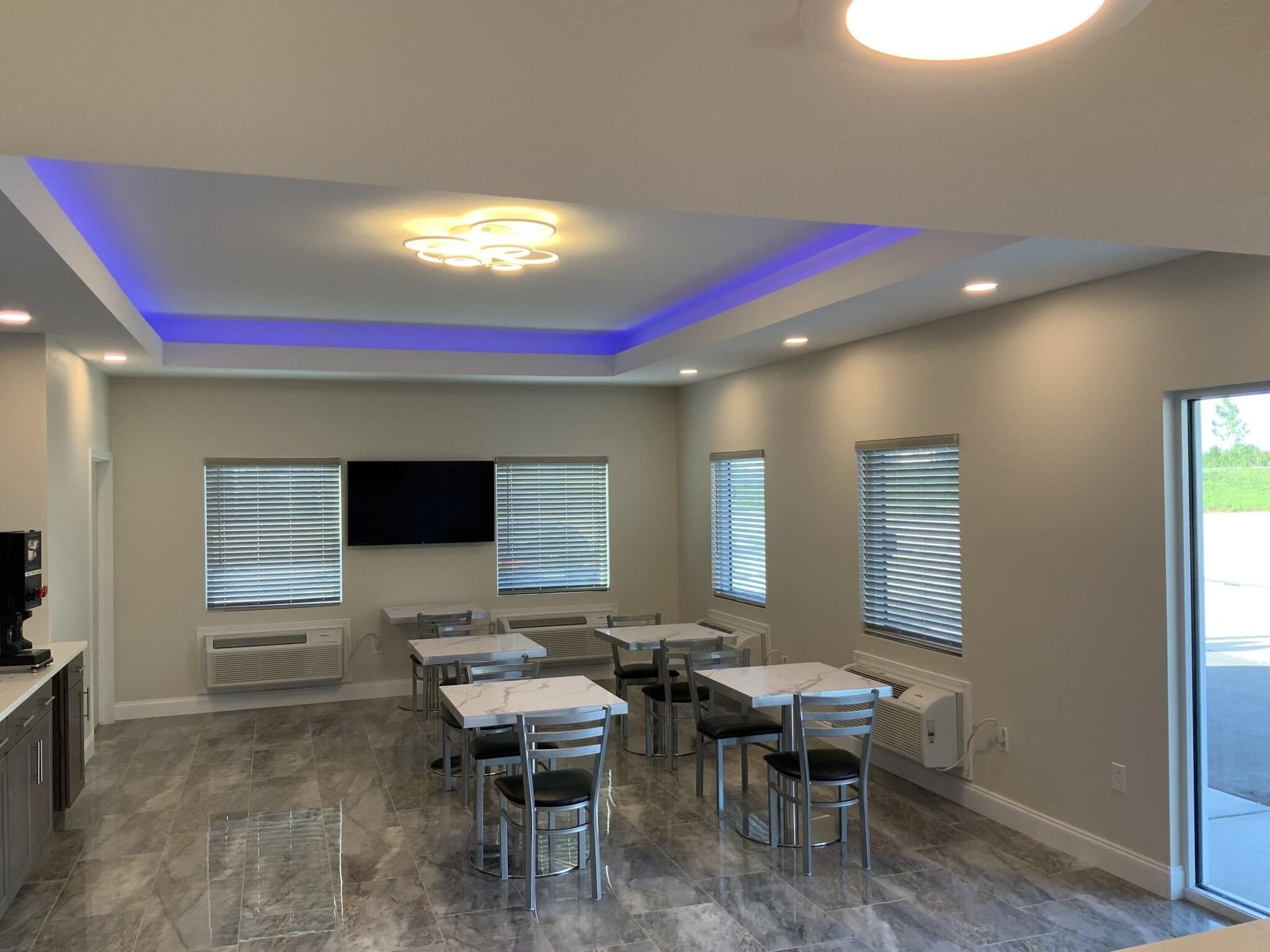 Days Inn by Wyndham Troy IL, Restaurant