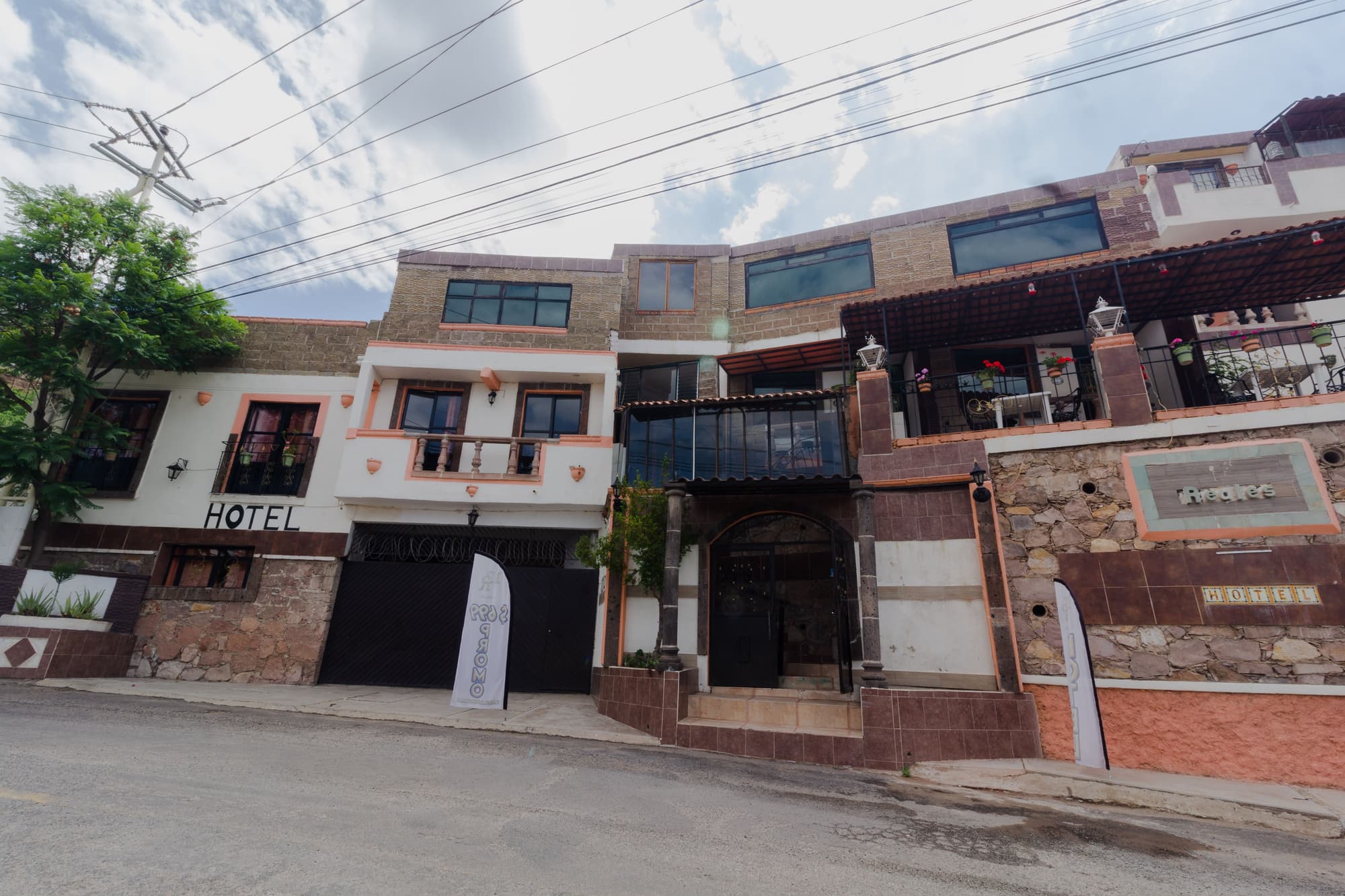 Hotel Casa 12 Reales, General view