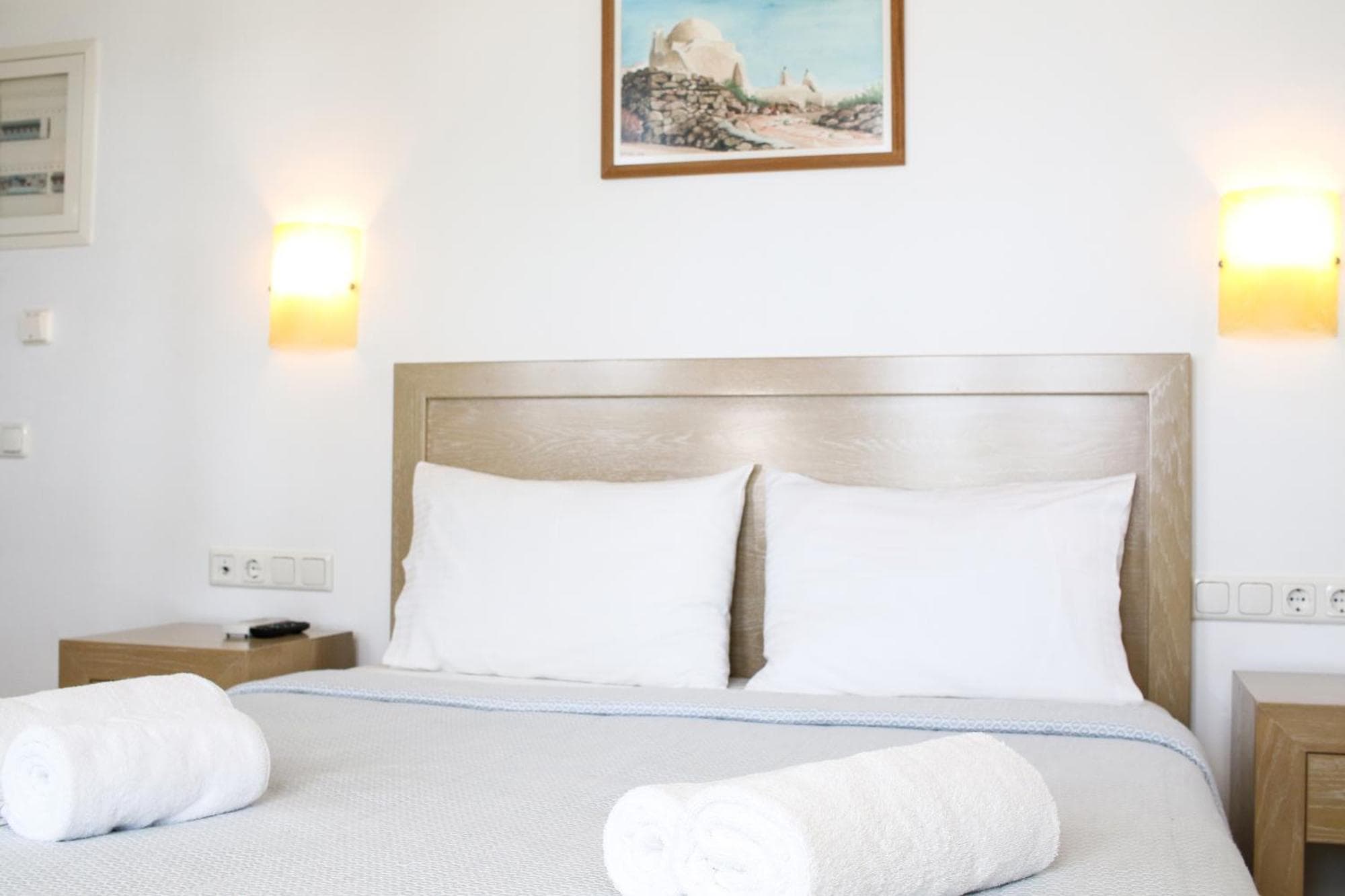 Niriides Homes & Villas, 