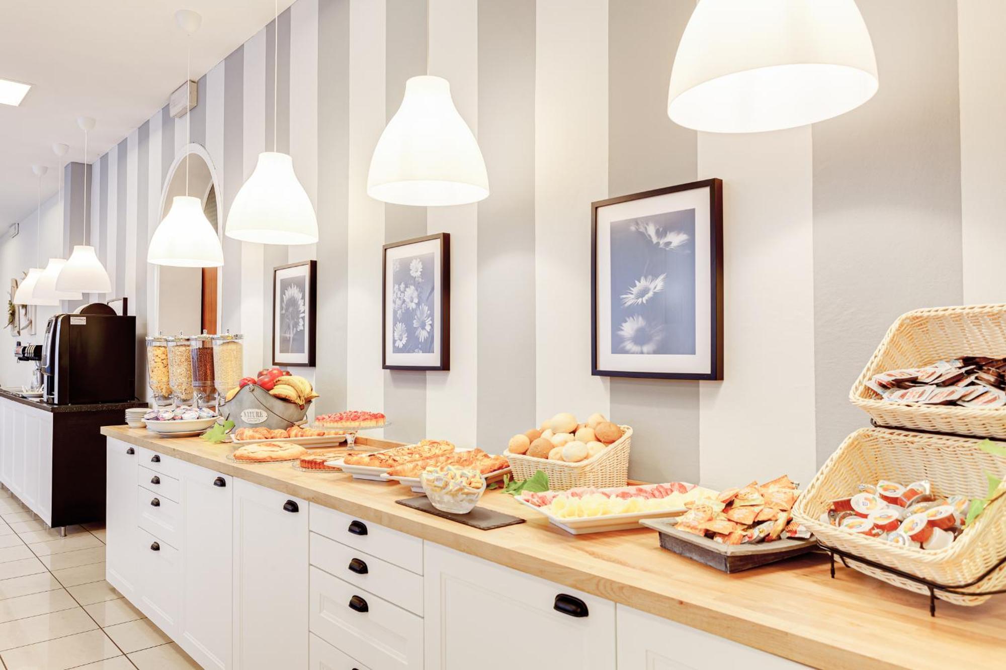 Hotel Admiral, 