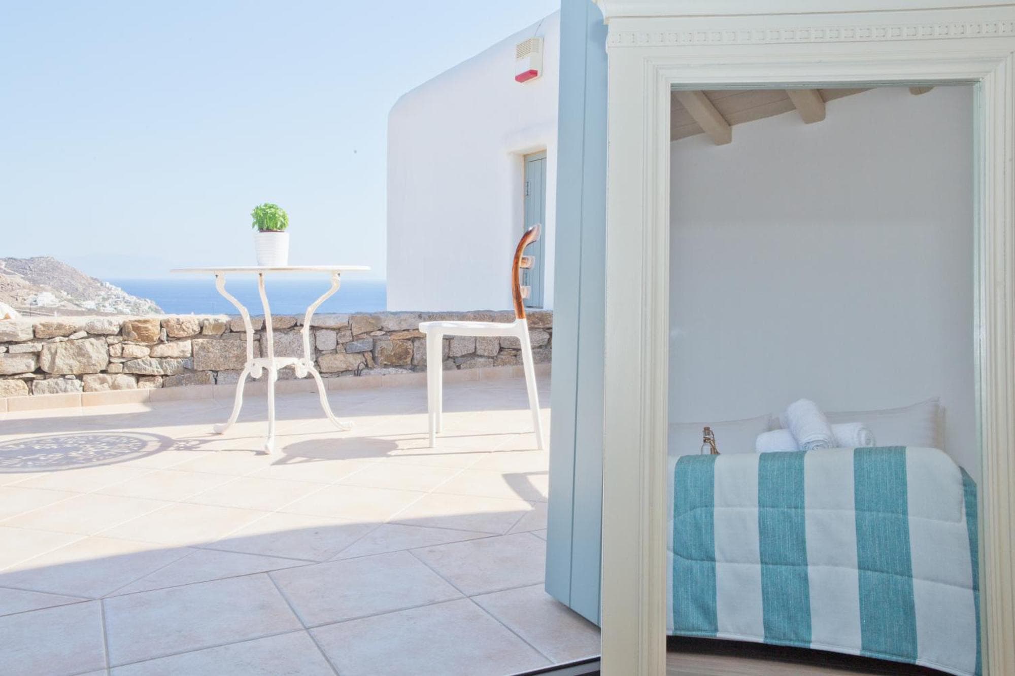 Niriides Homes & Villas, 