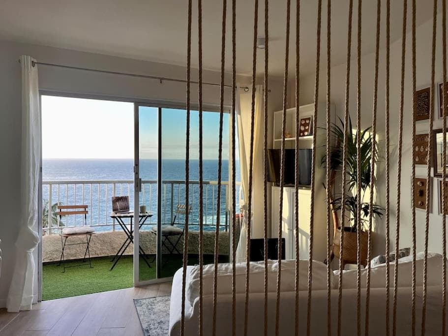 Ocean Dream Apartments - Lovely sea view studio apartment 5min from beach, 