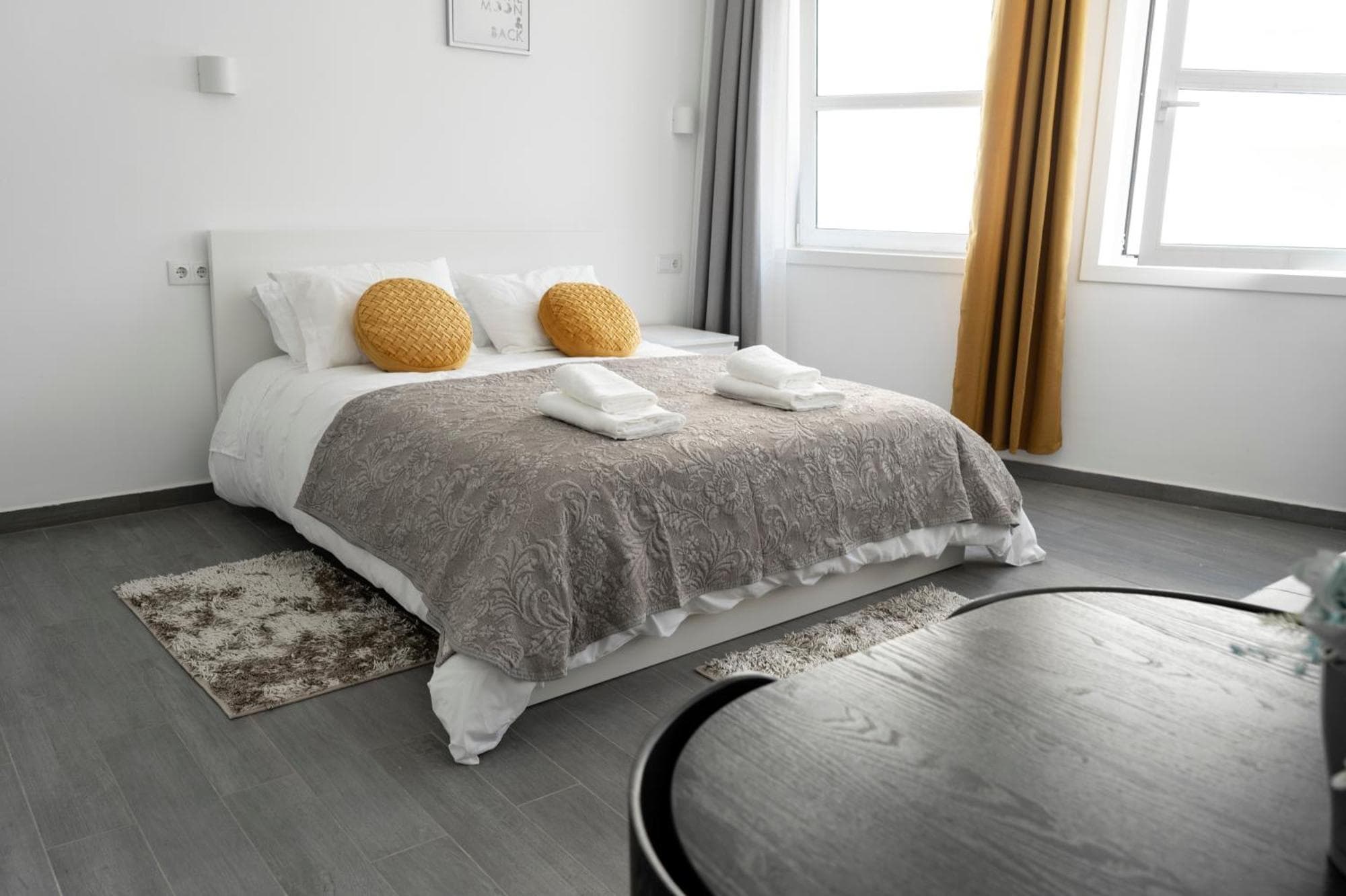 Almada Downtown 301, 