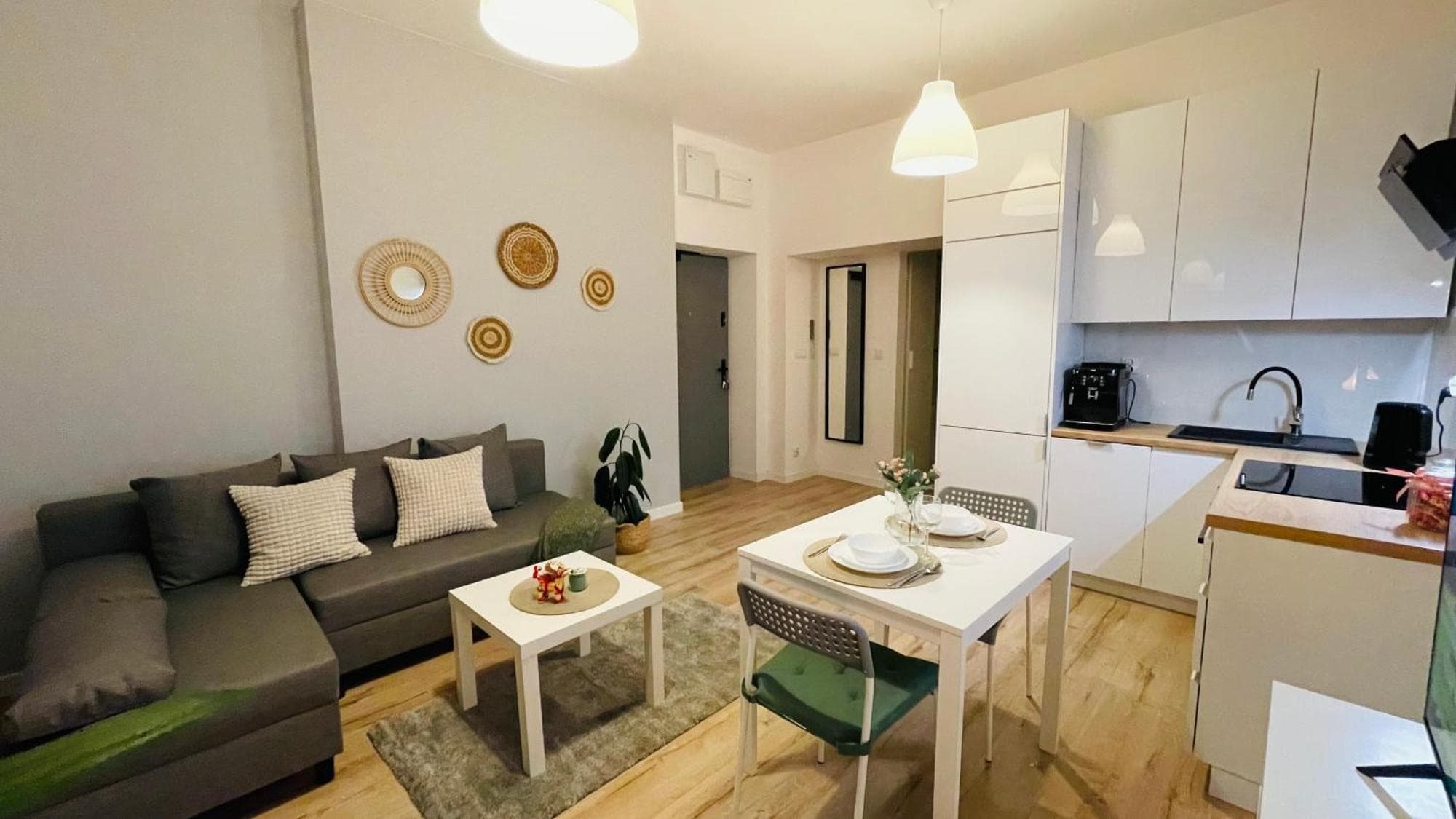 JM Millennium Kawęczyńska 37, 