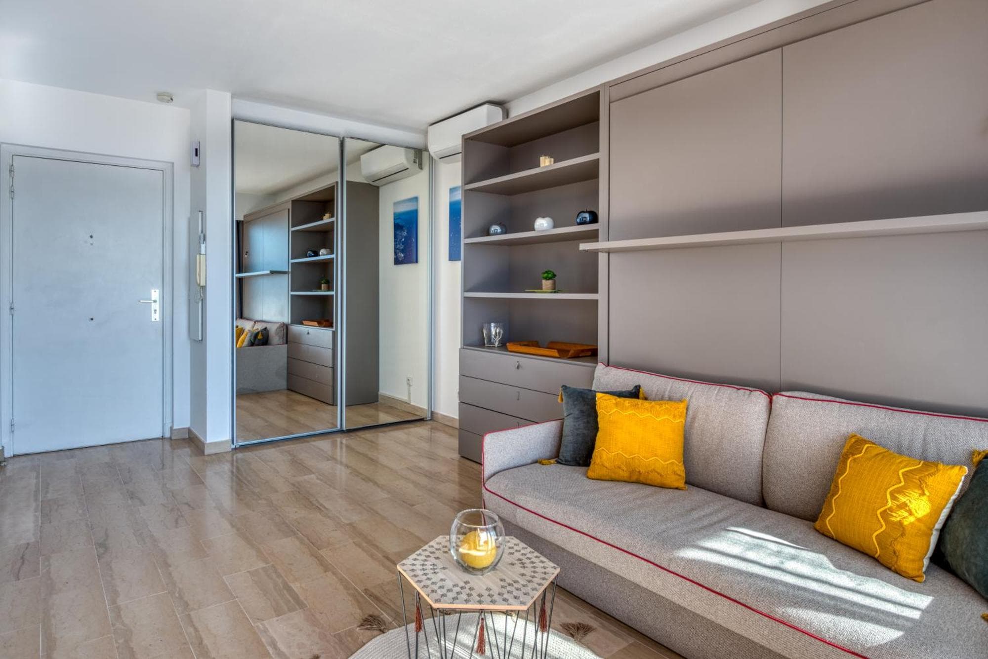 Monaco Sea View & Parking, 