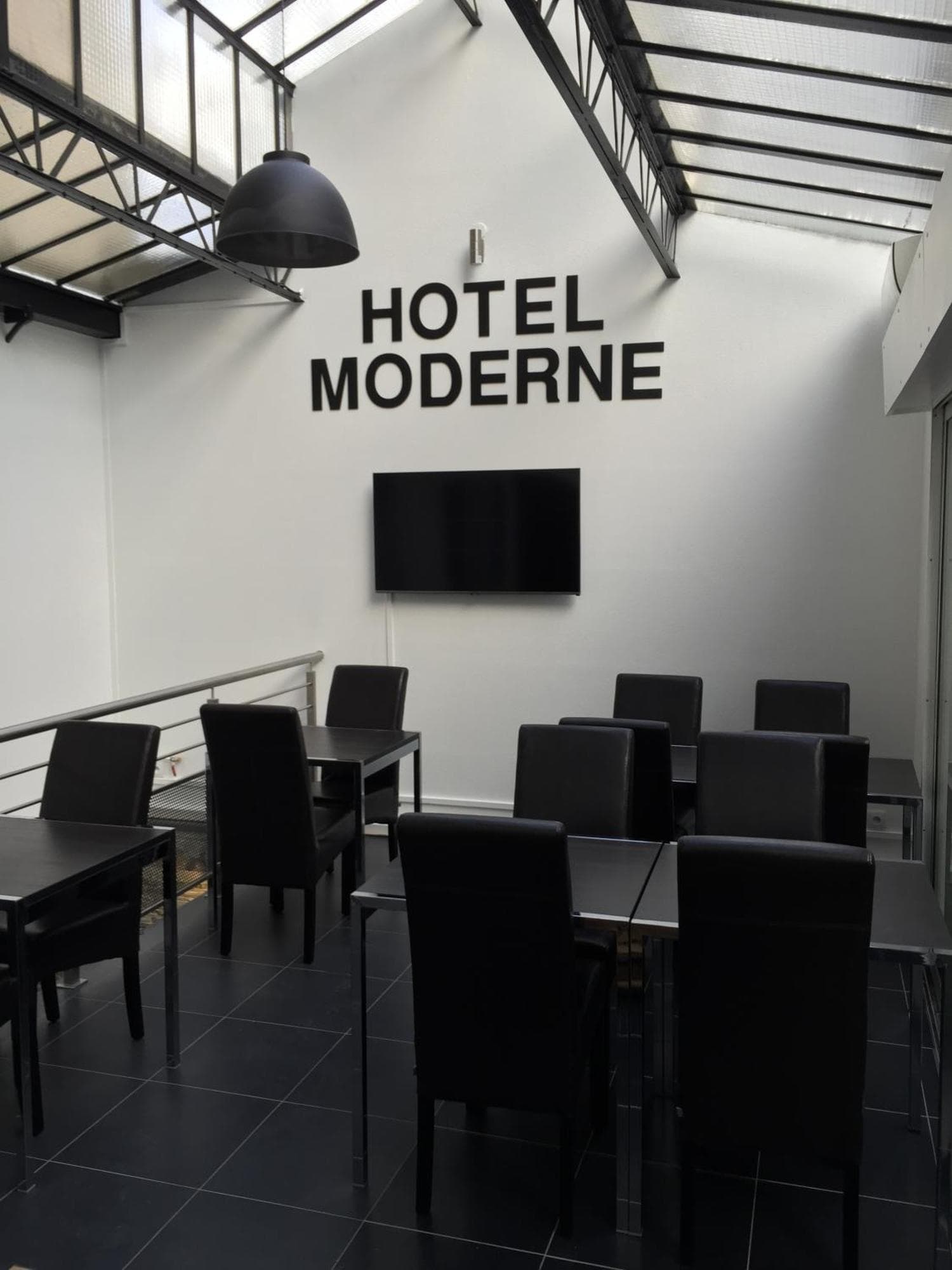 Hôtel Moderne, 